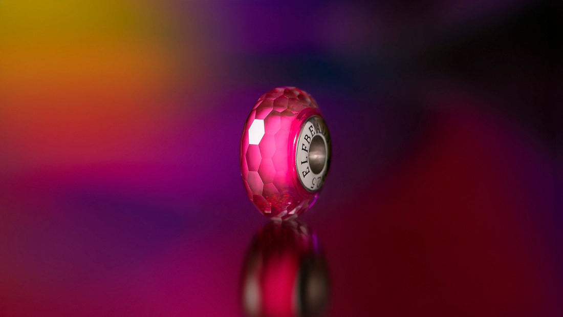 A Kiss of Pink & Passion: The New Elfbeads Fuchsia Fractal