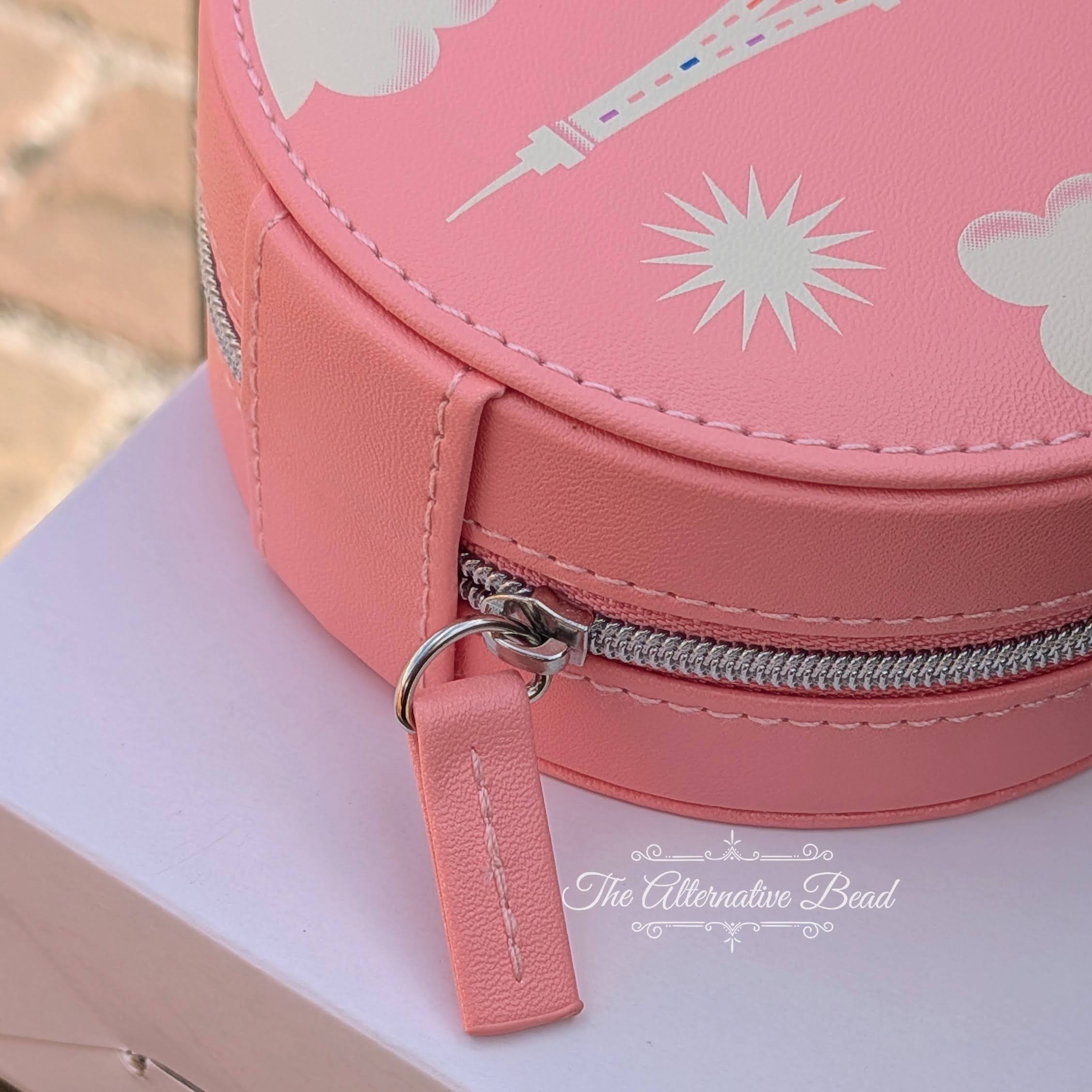 Pink Souvenirs de France Eiffel Tower Box