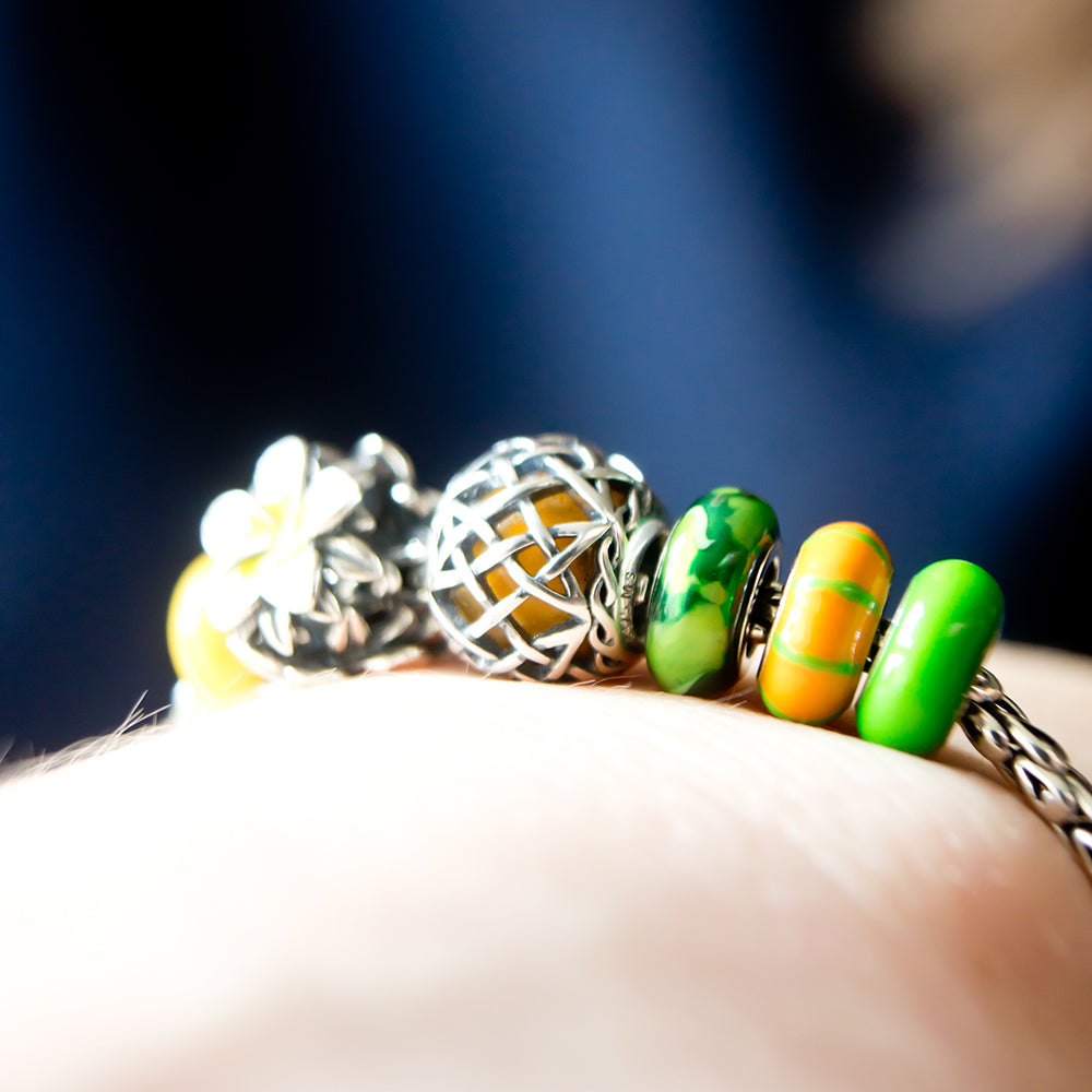 Aurora Charm Irish Celtic Eternity Amber Bead silver; orange sterling-silver; glass Bead by The Alternative Bead. Your official Aurora Charm Retailer from Germany