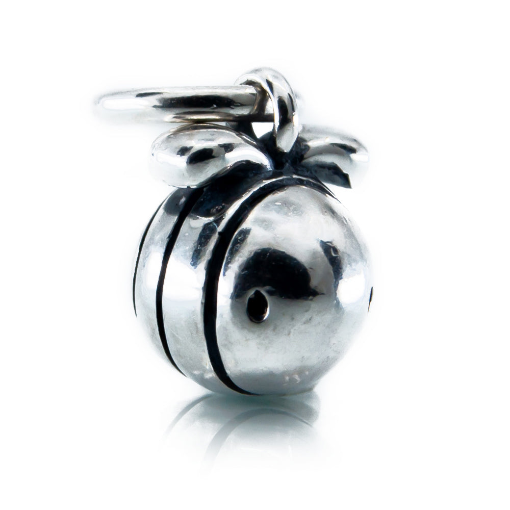 Aurora Charm Little Bee Charm silver sterling-silver Dangle by The Alternative Bead. Your official Aurora Charm Retailer from Germany