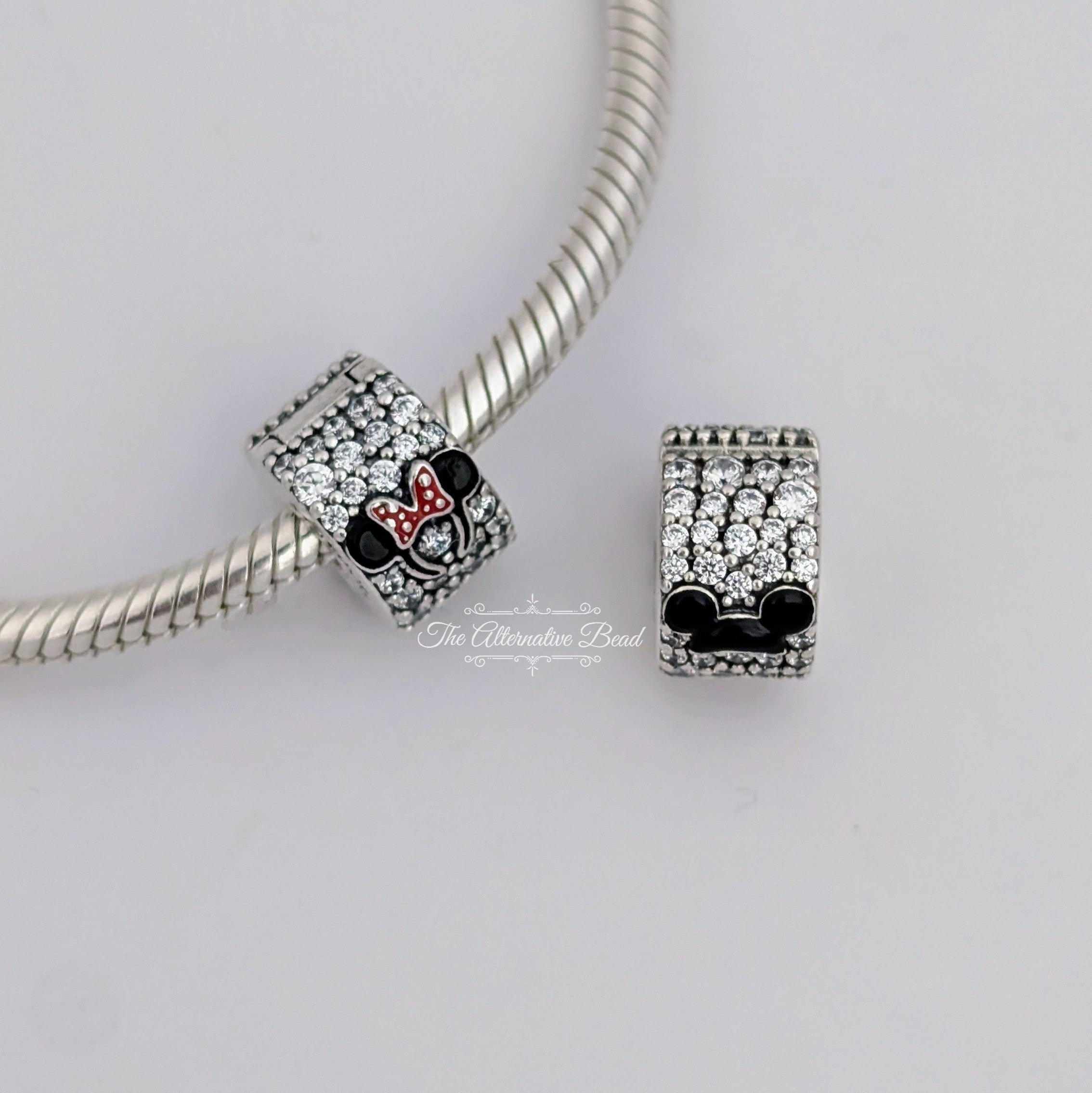 Disney x Pandora Mickey & Minnie Mouse Ears Clips silver sterling-silver Clip by The Alternative Bead. Your official Disney x Pandora Retailer from Germany