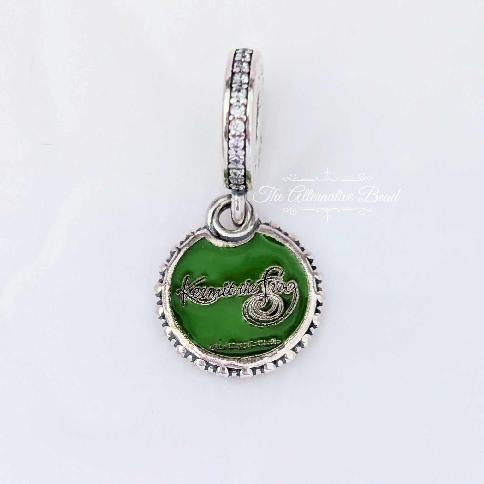 Disney x Pandora Kermit The Frog Dangle green sterling-silver and enamel Dangle by The Alternative Bead. Your official Disney x Pandora Retailer from Germany