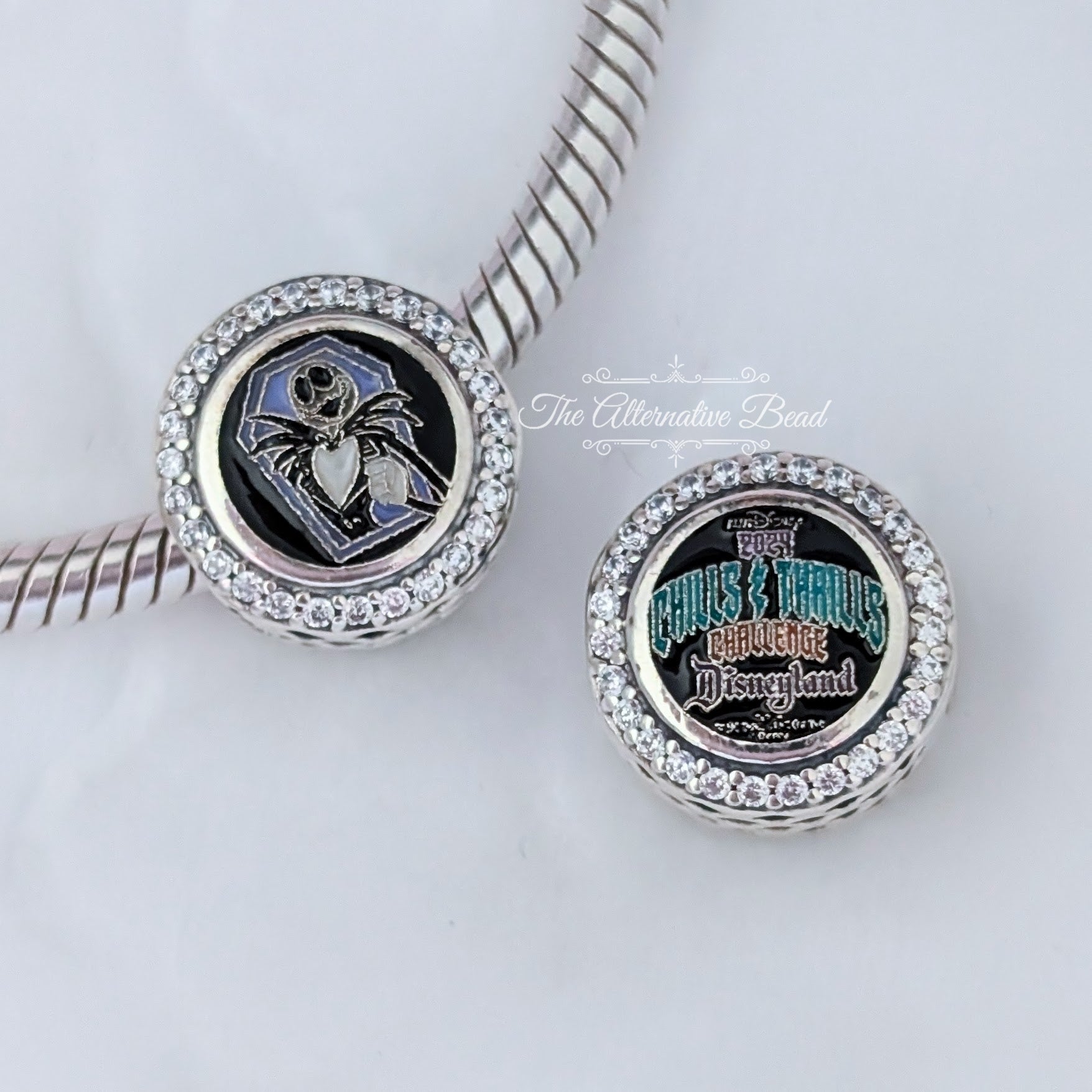 Disney x Pandora RunDisney 2024 Disneyland Halloween Half Marathon 19.3k Jack Skellington silver and black sterling-silver and enamel Bead by The Alternative Bead. Your official Disney x Pandora Retailer from Germany
