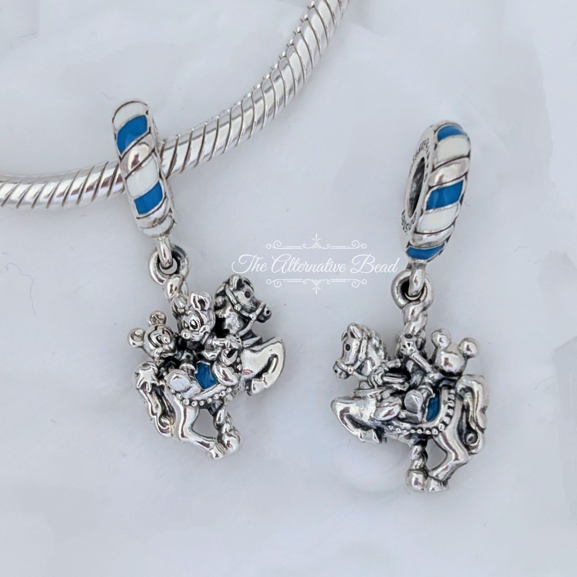 Disney x Pandora Mickey & Minnie Carousel Horse silver sterling-silver Dangle by The Alternative Bead. Your official Disney x Pandora Retailer from Germany