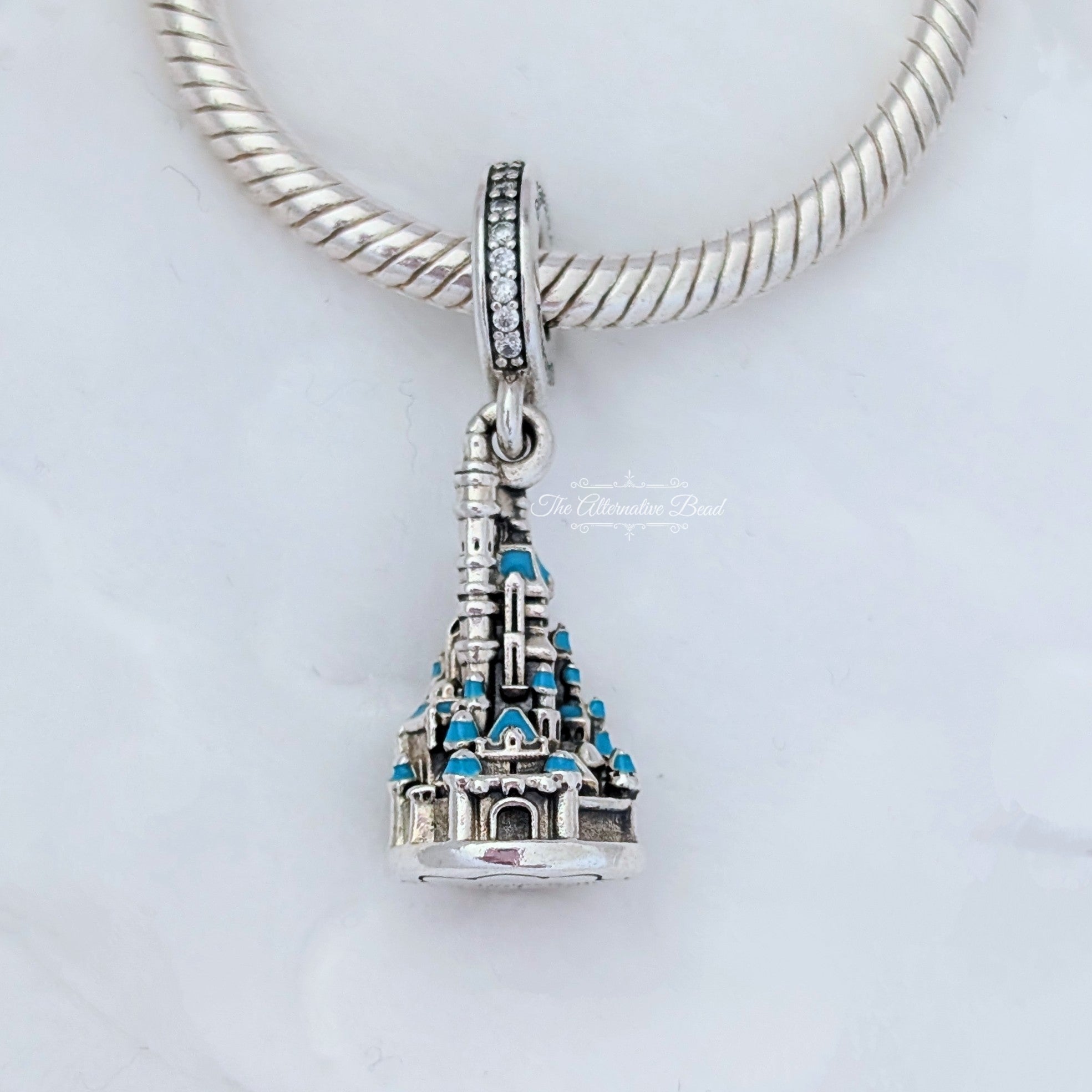 Disney x Pandora Exclusive Disneyland Hong Kong Castle Dangle silver and blue sterling-silver and enamel Dangle by The Alternative Bead. Your official Disney x Pandora Retailer from Germany