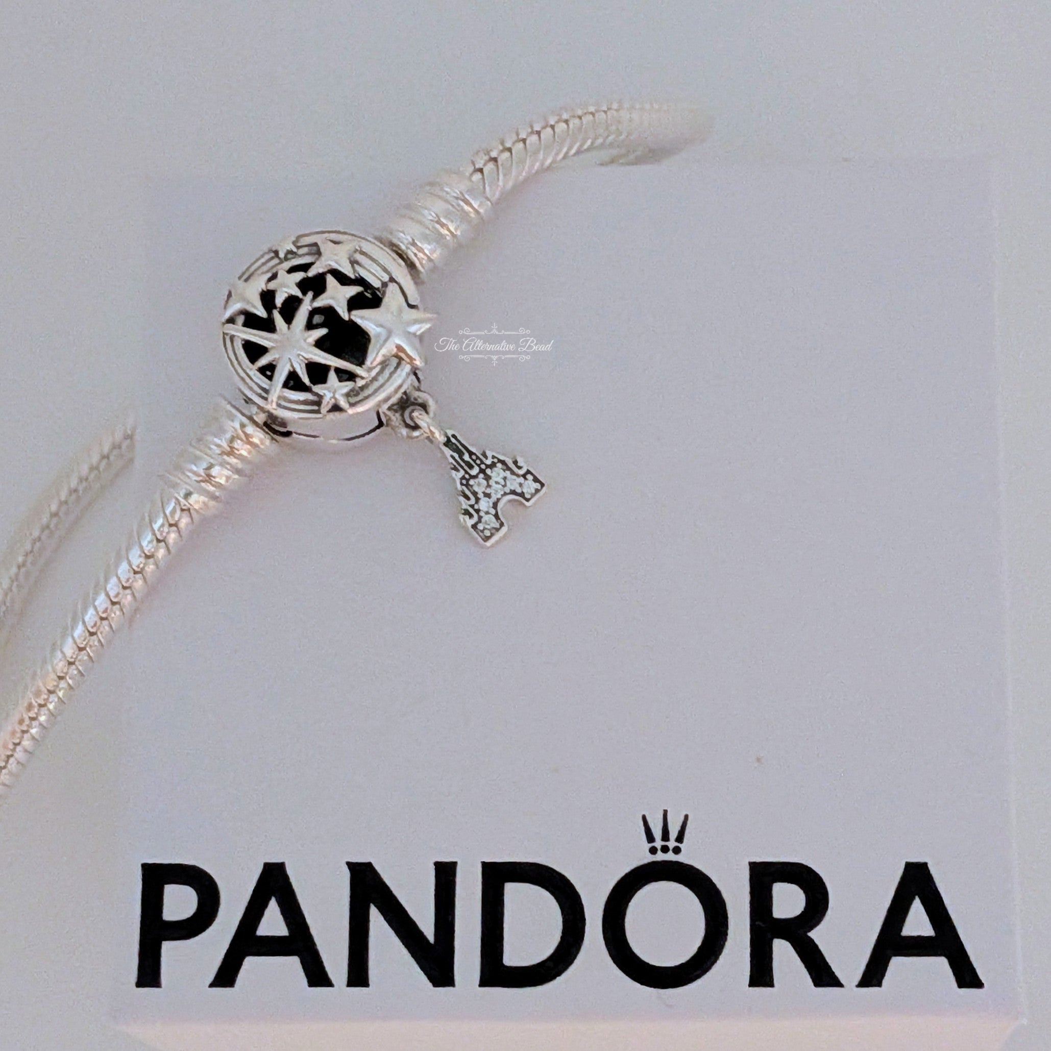 Disney x Pandora Disney Castle Bracelet - Disneyland Park exclusive silver sterling-silver Bracelet by The Alternative Bead. Your Jewelry Retailer from Germany
