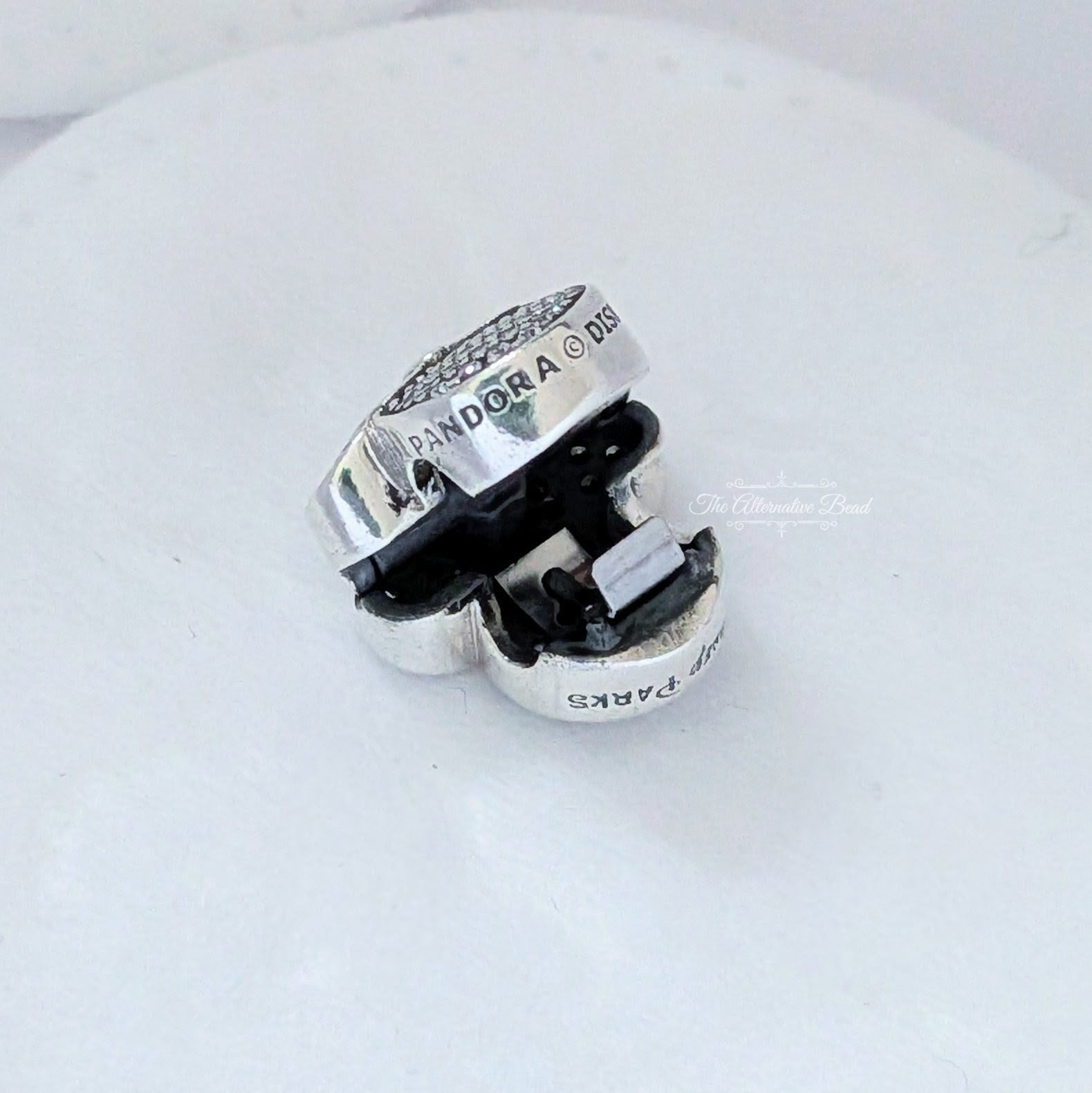 Disney x Pandora Minnie Mouse Clip silver sterling-silver Clip by The Alternative Bead. Your Jewelry Retailer from Germany