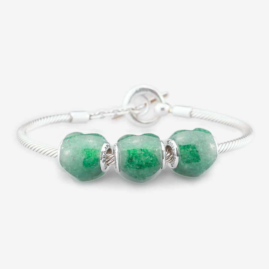 Praan Green Aventurine Heart Charm green natural-stone Bead by The Alternative Bead. Your official Praan Retailer from Germany
