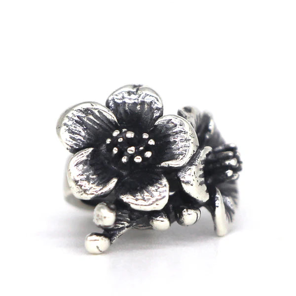 VIP-CHARMS 2 Flowers Charm Bead silver sterling-silver Spacer by The Alternative Bead. Your official VIP-CHARMS Retailer from Germany