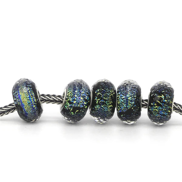 VIP-CHARMS Foil Charm Bead 1 pcs multicolor glass Bead by The Alternative Bead. Your official VIP-CHARMS Retailer from Germany