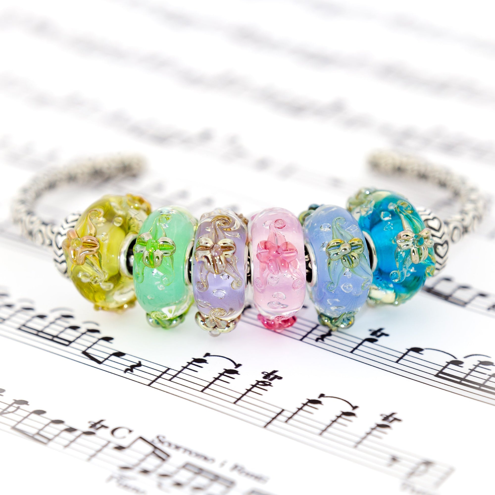 Elfbeads Ocean Gold Lilies Monroe  glass Bead by The Alternative Bead. Your official Elfbeads Retailer from Germany