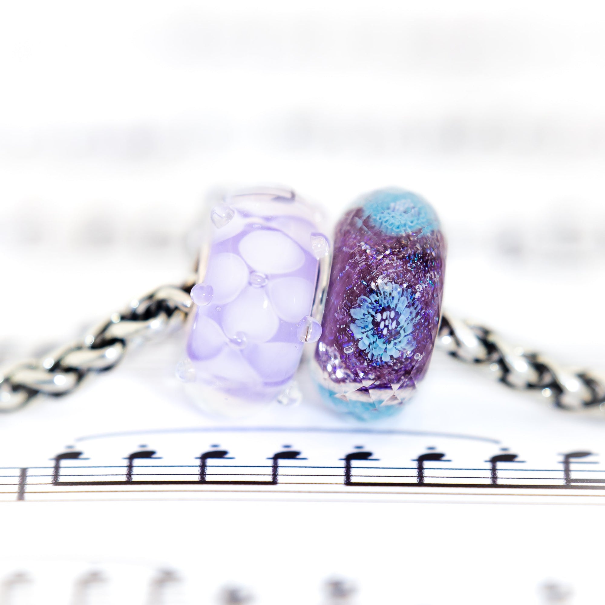 Elfbeads Moonshimmer Mystery Flower Fractal  glass Bead by The Alternative Bead. Your official Elfbeads Retailer from Germany
