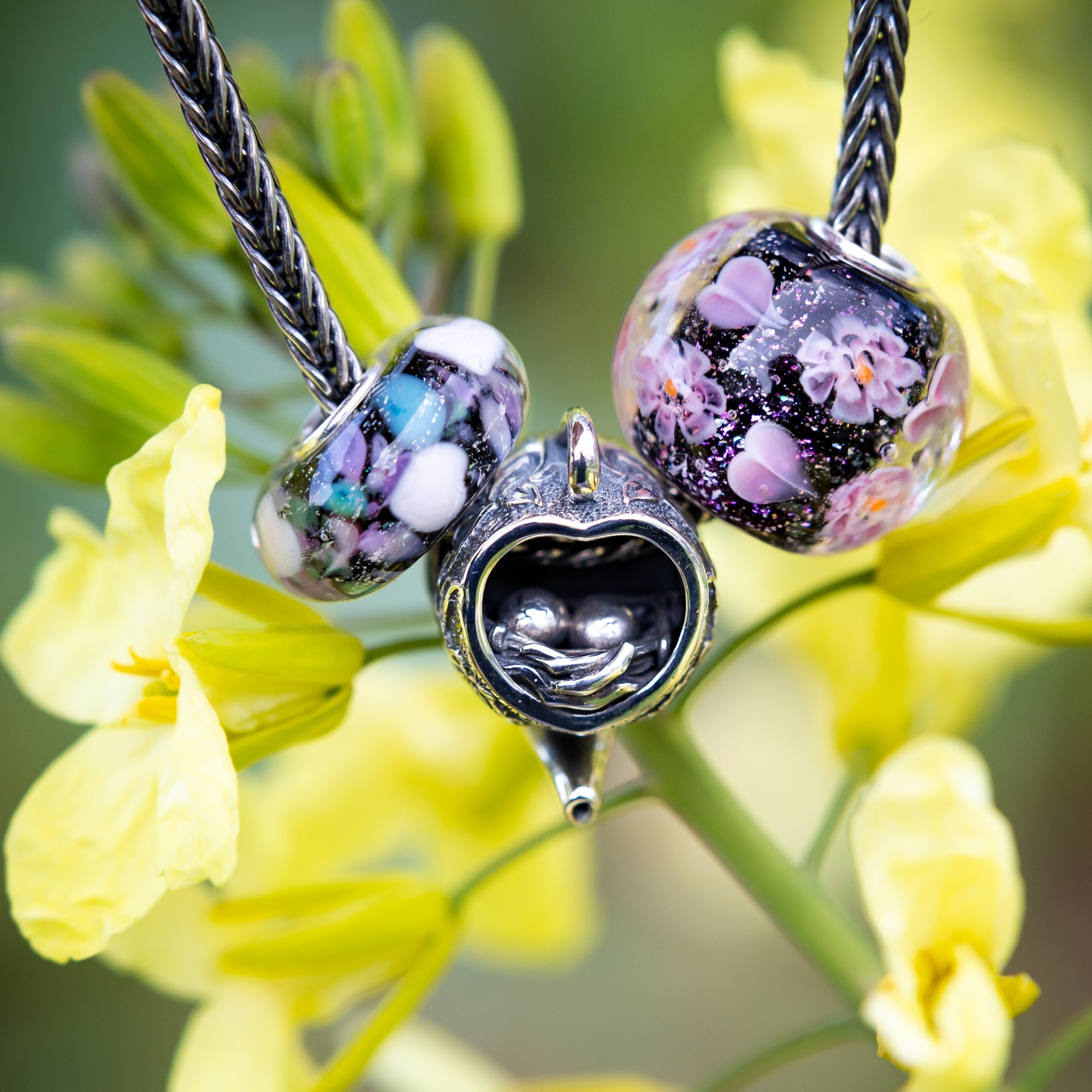 Elfbeads Teapot Nest silver sterling-silver Bead by The Alternative Bead. Your official Elfbeads Retailer from Germany