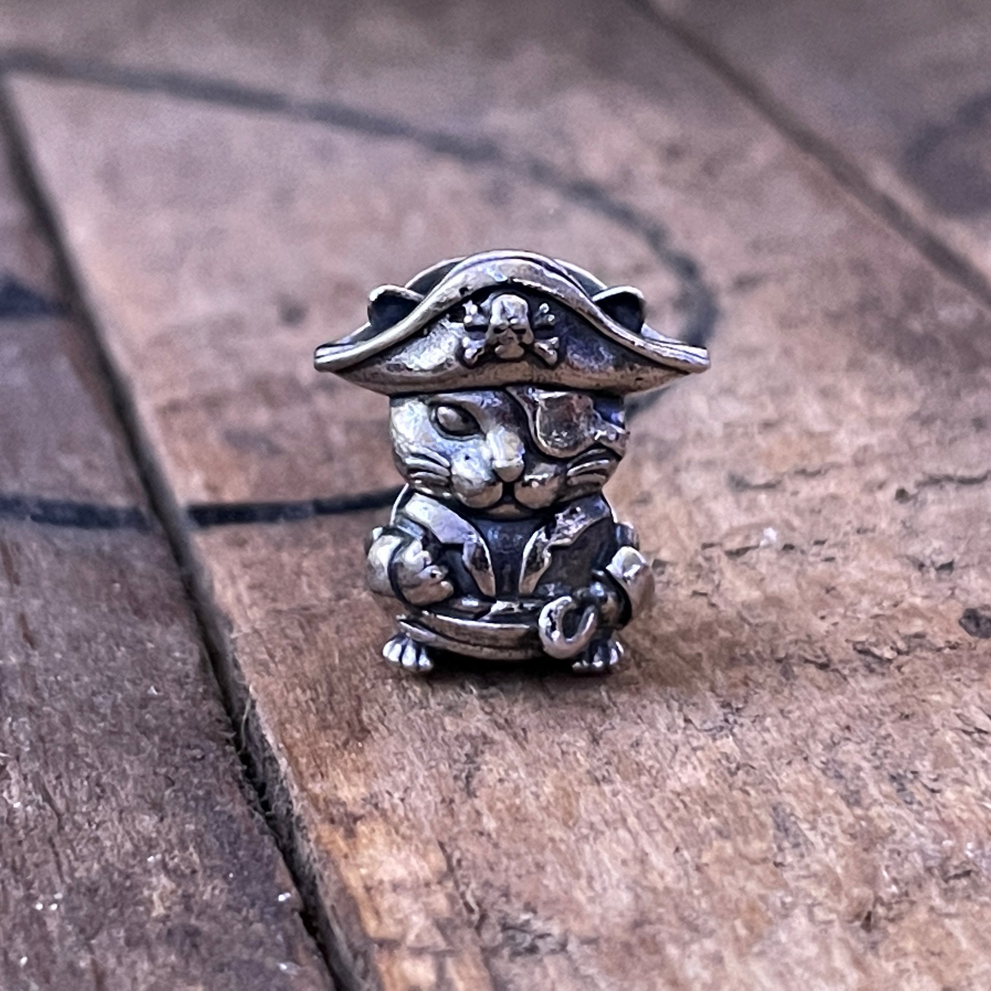 OHM Beads OCTO: OHM Kitty Kingdom  sterling-silver Bead The Alternative Bead