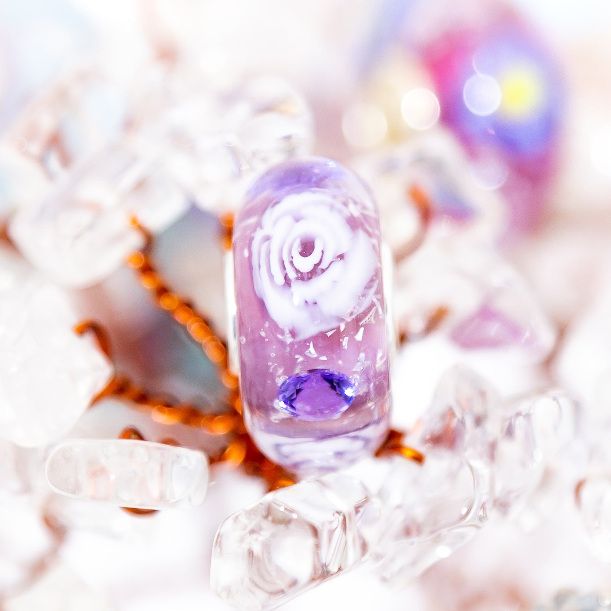 Elfbeads Lavender Rose Monroe  glass Bead by The Alternative Bead. Your official Elfbeads Retailer from Germany