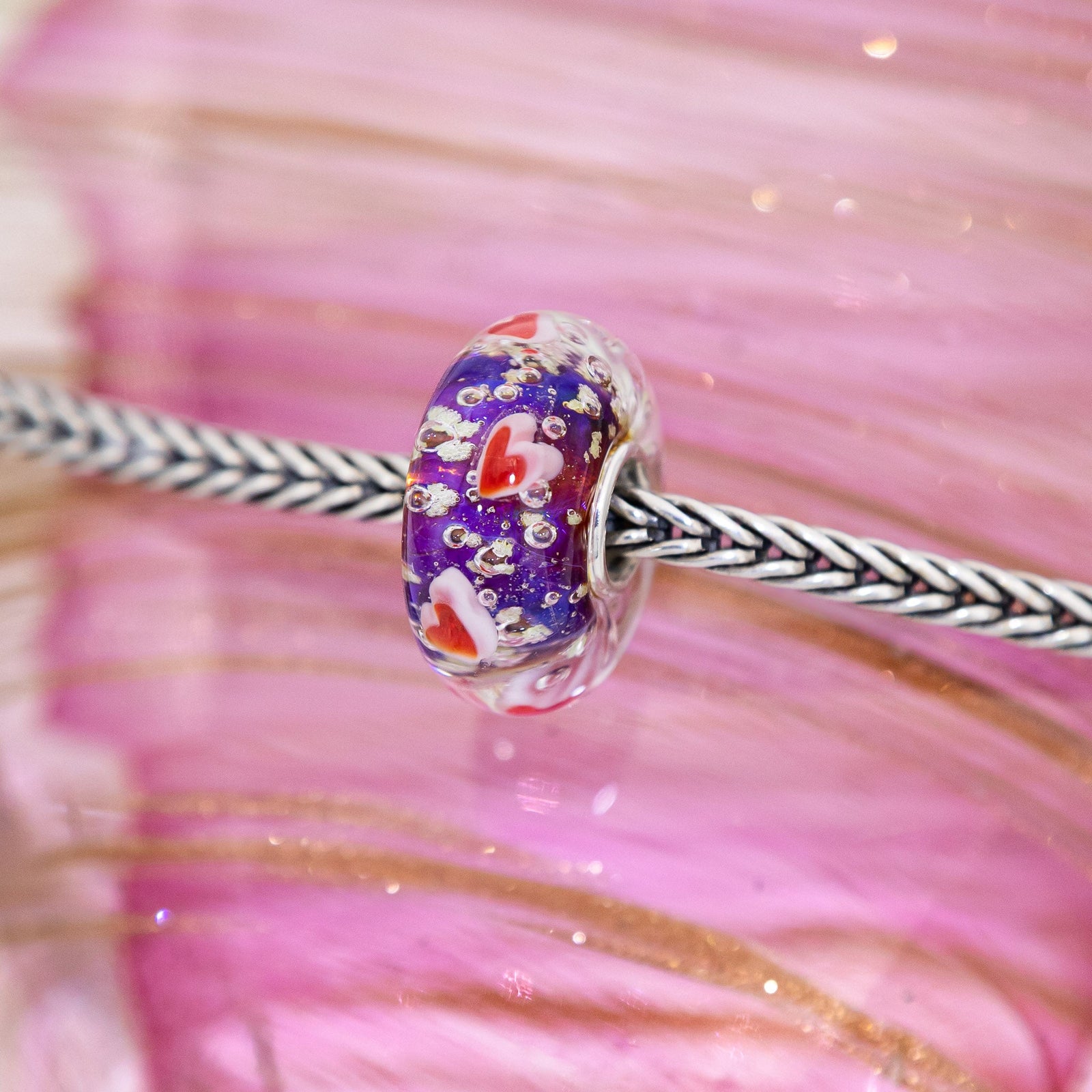 Elfbeads Love Starlight  glass Bead by The Alternative Bead. Your official Elfbeads Retailer from Germany