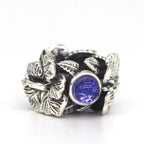 VIP-CHARMS Hibiscus Stopper Spacer Charm Bead silver; blue glass; natural-stone; sterling-silver Stopper by The Alternative Bead. Your official VIP-CHARMS Retailer from Germany