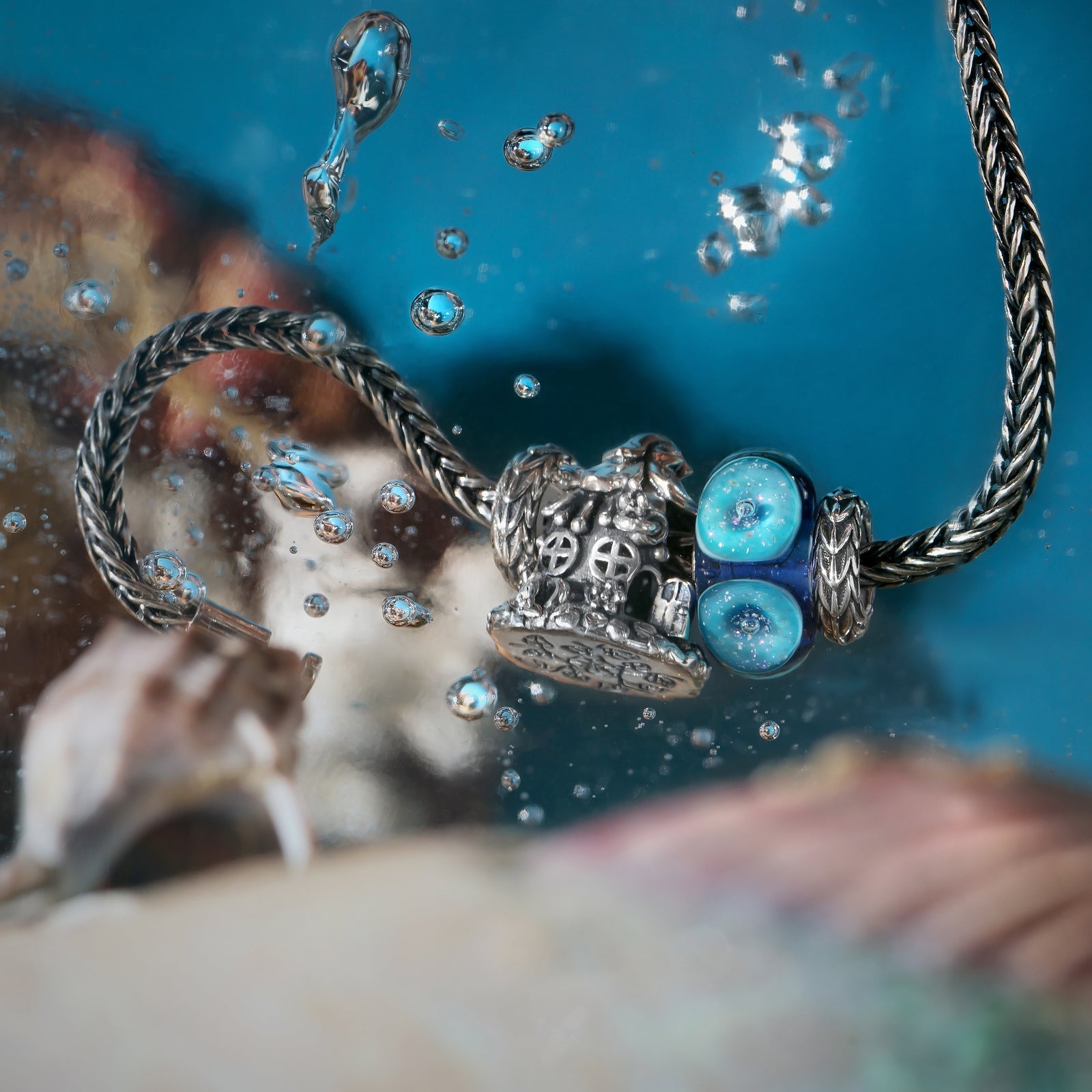 Elfbeads Ocean Magic Lotus Dream  glass Bead by The Alternative Bead. Your official Elfbeads Retailer from Germany