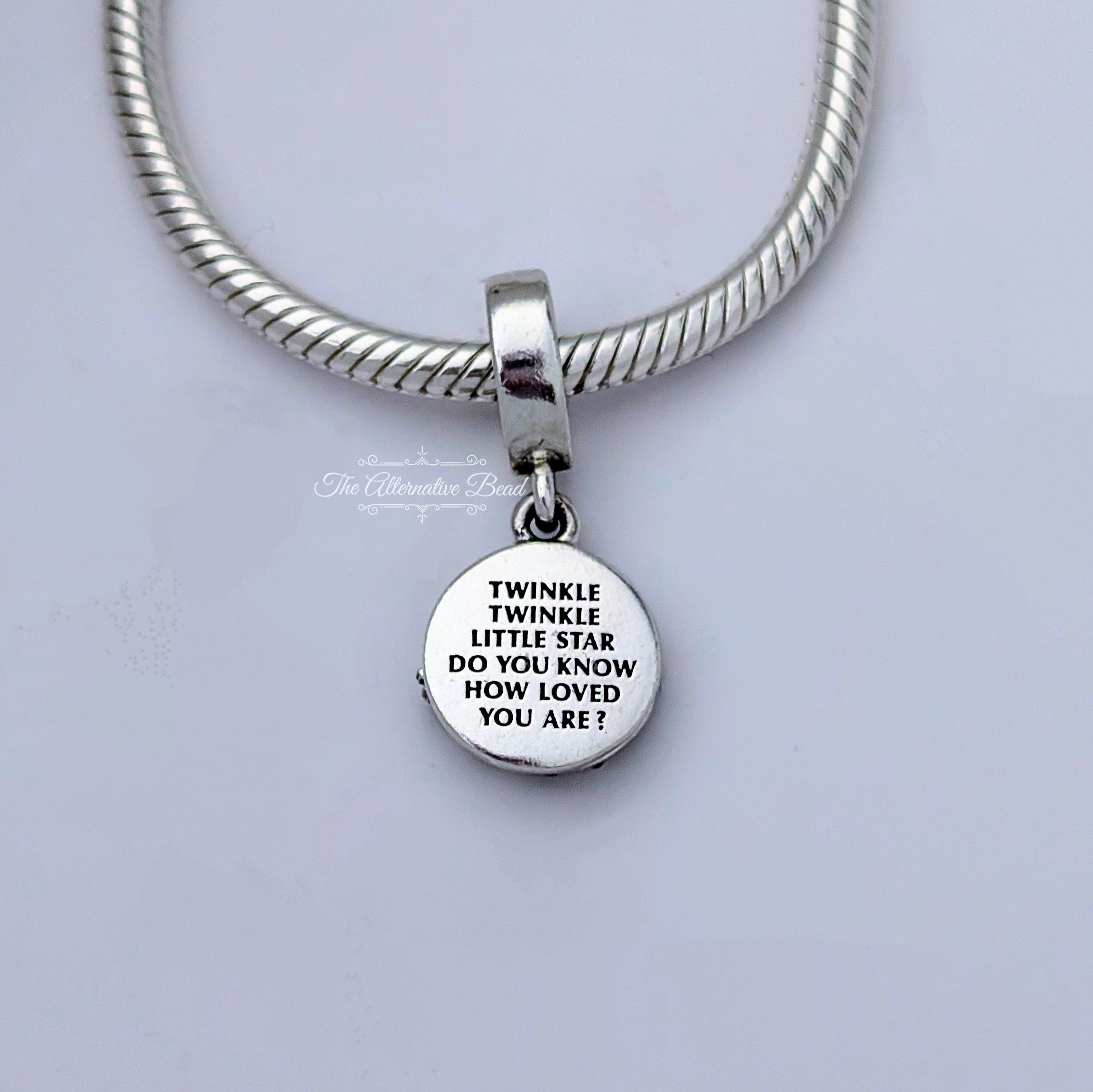 Pandora Stork & Twinkling Stars Dangle (798895C01) silver and green sterling-silver and enamel Dangle by The Alternative Bead. Your Jewelry Retailer from Germany