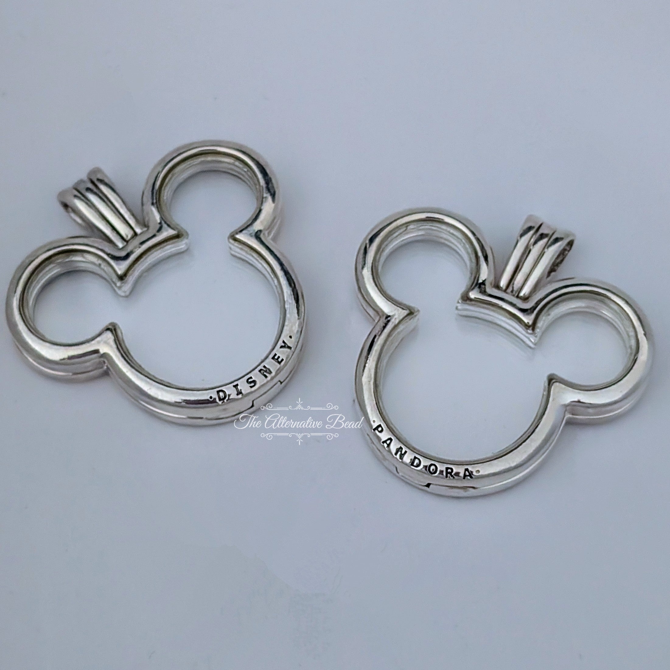 Disney x Pandora Mickey floating locket silver pendant (397177-75) silver sterling-silver and glass Medallion by The Alternative Bead. Your Jewelry Retailer from Germany