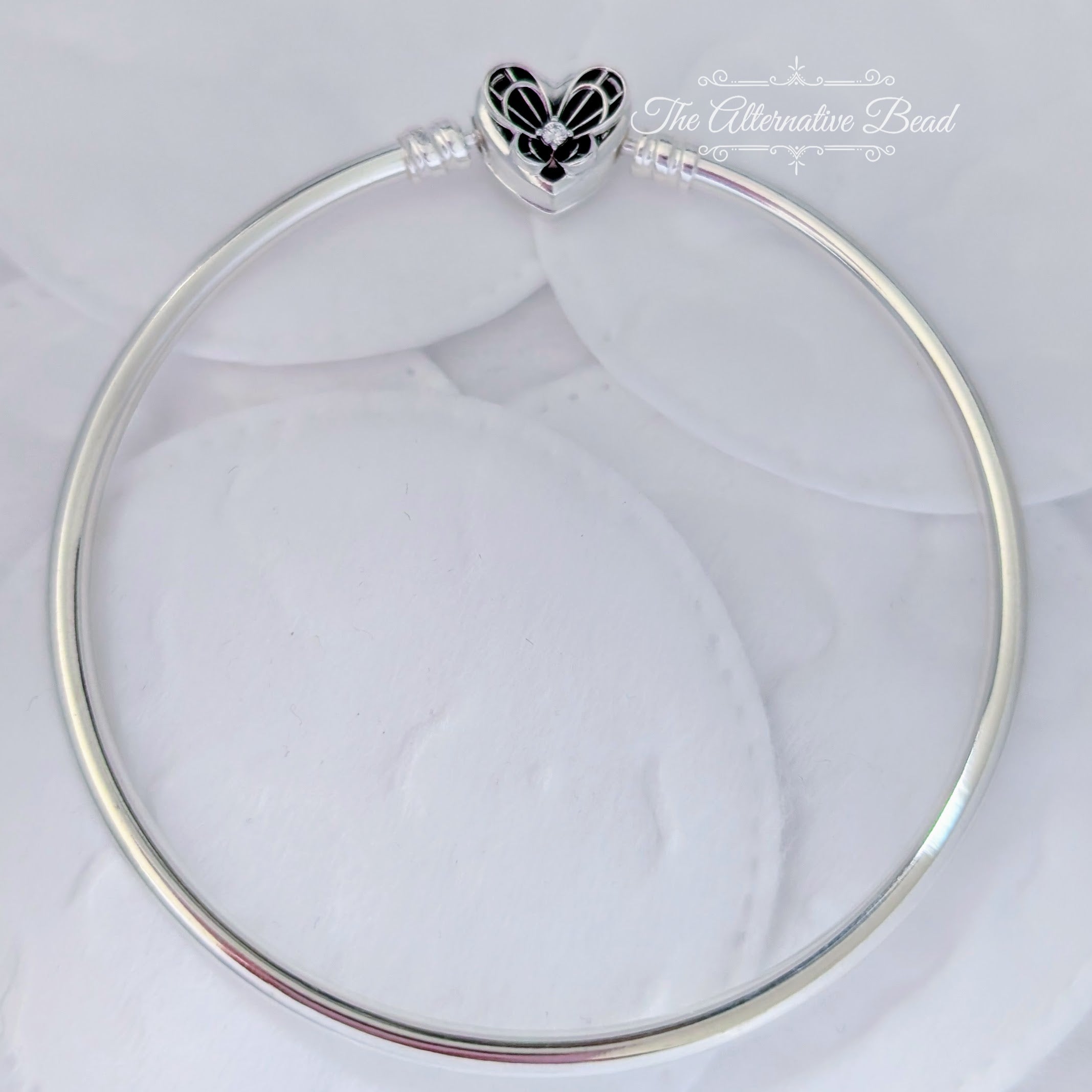 Pandora Moments Heart & Butterfly Silver Bangle (592593C01) silver sterling-silver Bangle by The Alternative Bead. Your Jewelry Retailer from Germany