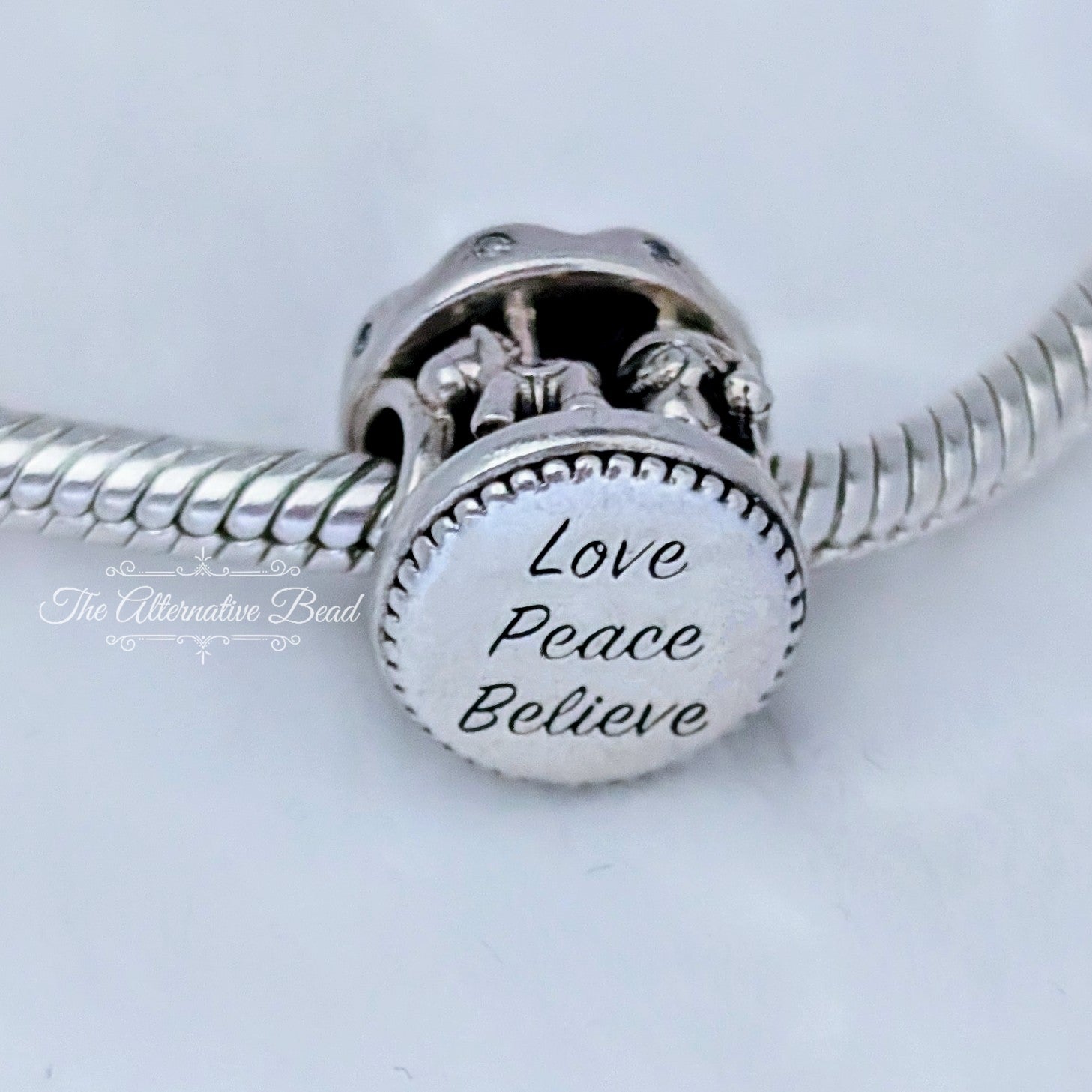 Pandora Christmas Carousel (798435C01) silver and red and white sterling-silver and enamel Bead by The Alternative Bead. Your Jewelry Retailer from Germany