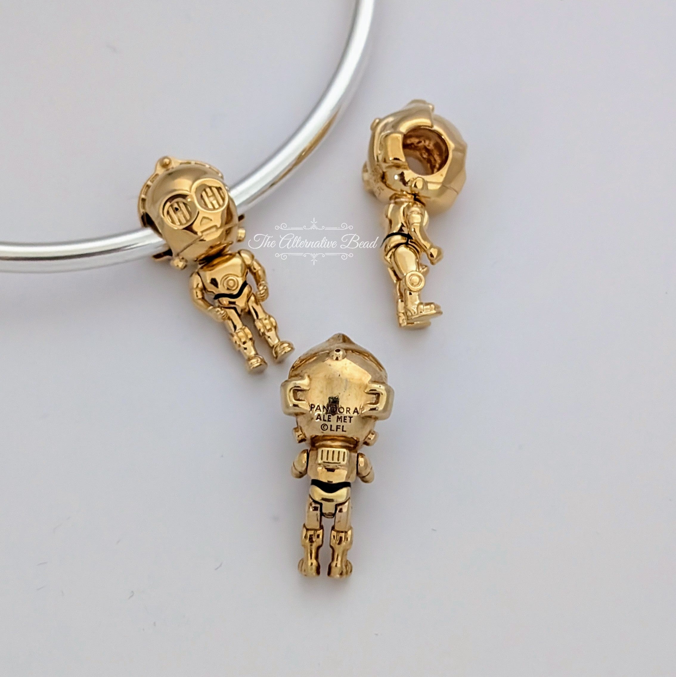 Star Wars x Pandora C-3PO Charm (769244C01) gold gold Bead by The Alternative Bead. Your Jewelry Retailer from Germany