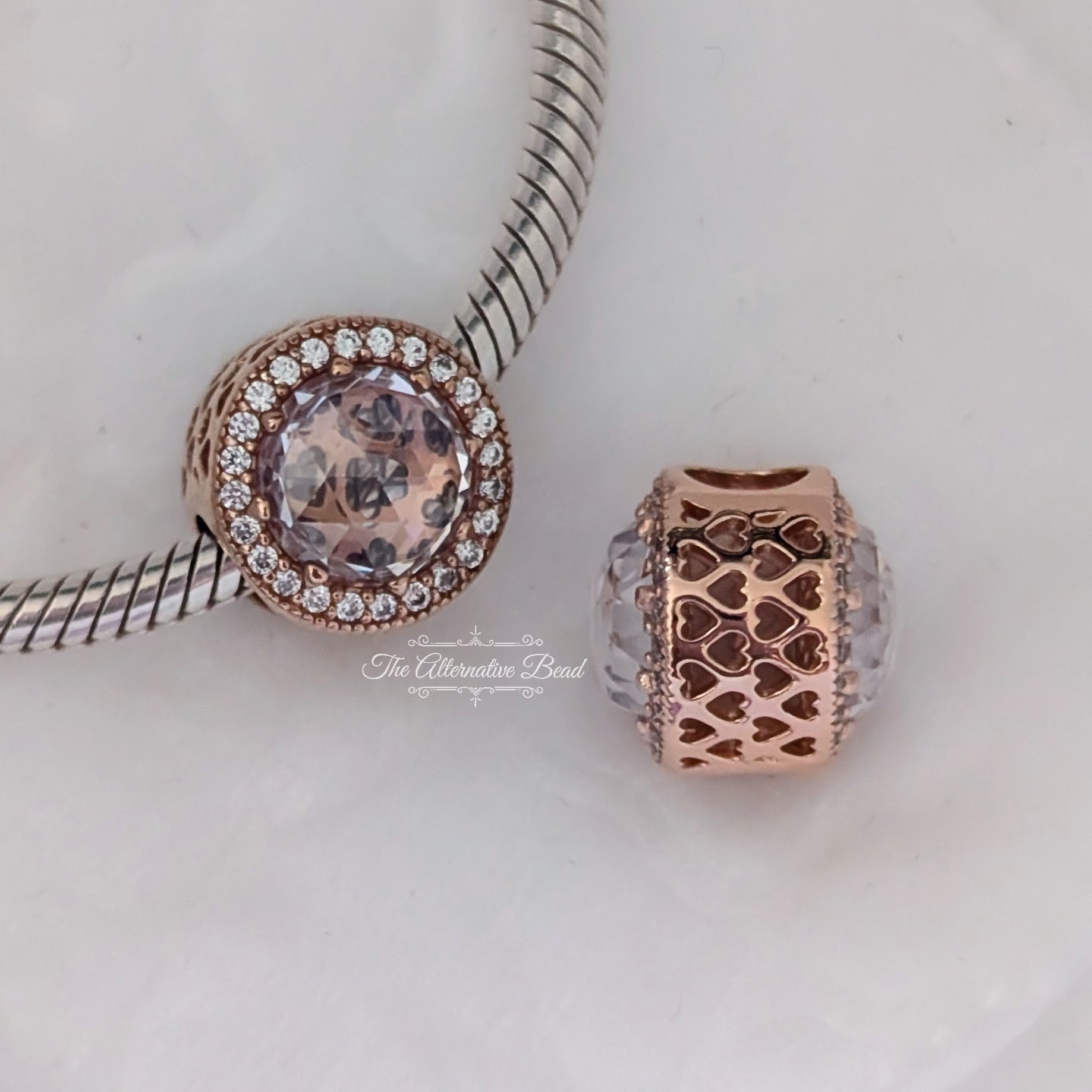 Pandora Sparkling Clear Charm (781725CZ) rose-gold rose-gold and glass Bead by The Alternative Bead. Your Jewelry Retailer from Germany