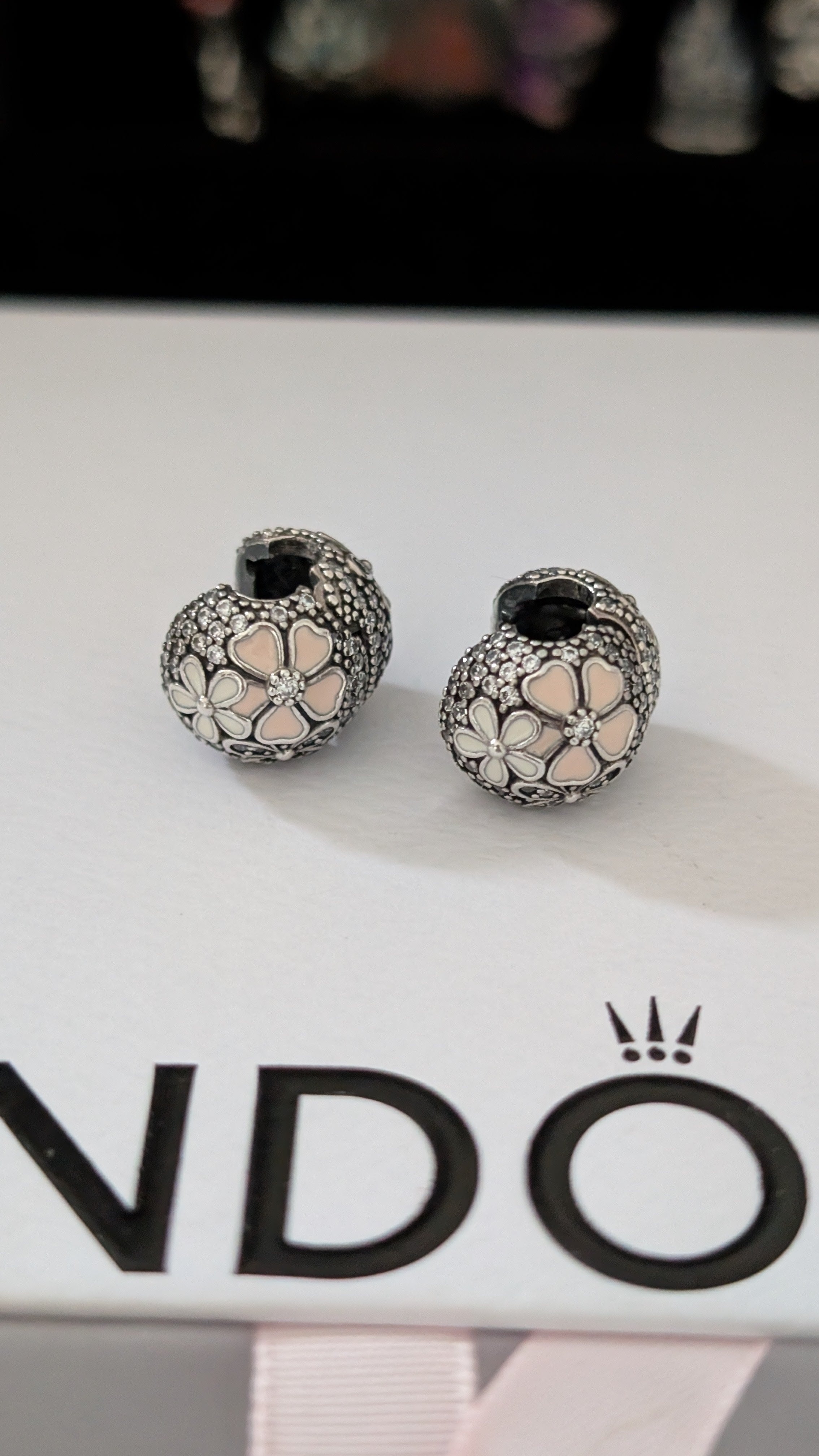 Pandora Poetic Blooms Clip (792084CZ) silver and pink and white sterling-silver and enamel Clip by The Alternative Bead. Your Jewelry Retailer from Germany