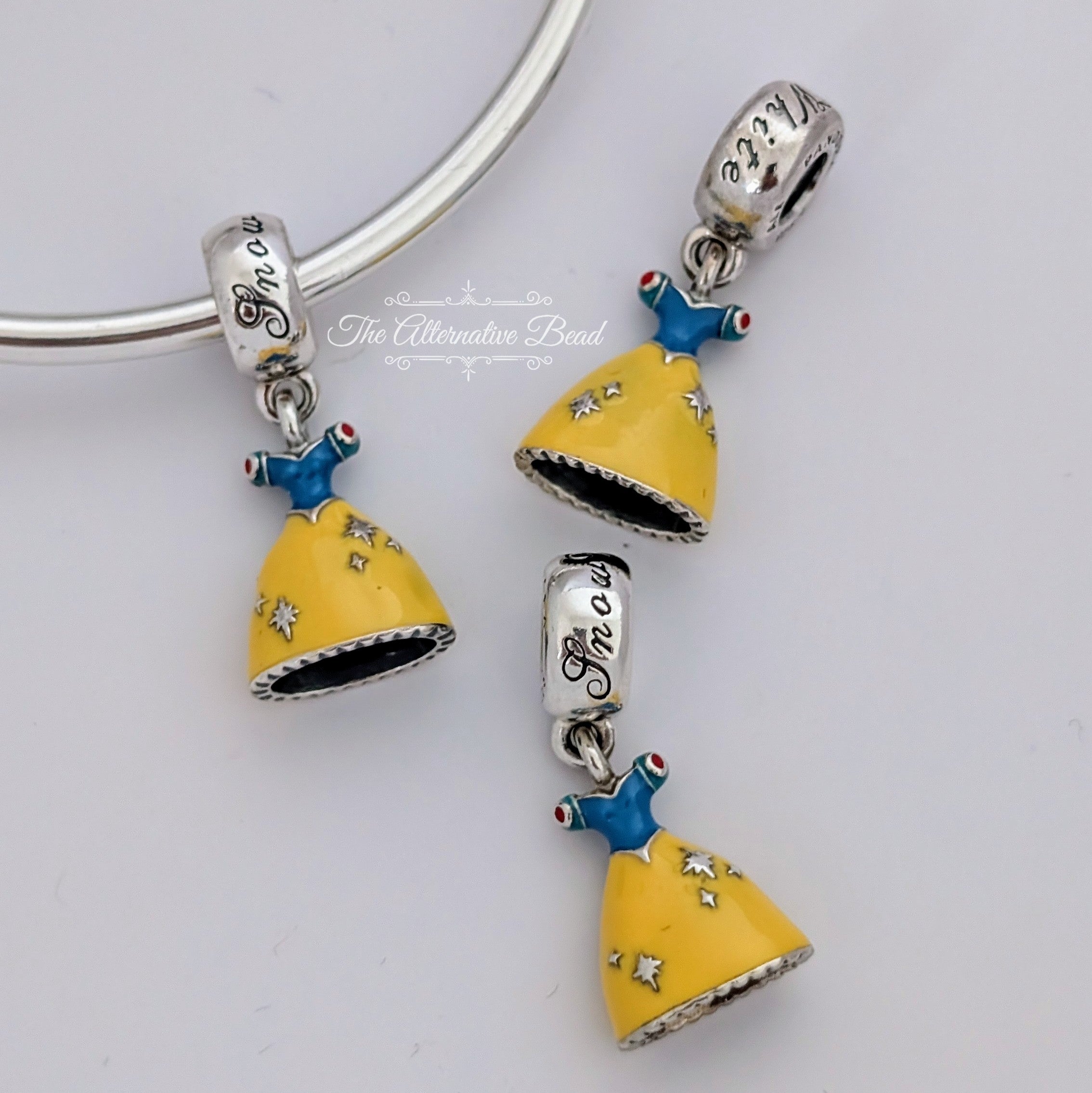 Disney x Pandora Snow White Dress Silver Dangle with Yellow, Red and Blue Enamel (791579ENMX) yellow and blue and red sterling-silver and enamel Dangle by The Alternative Bead. Your Jewelry Retailer from Germany