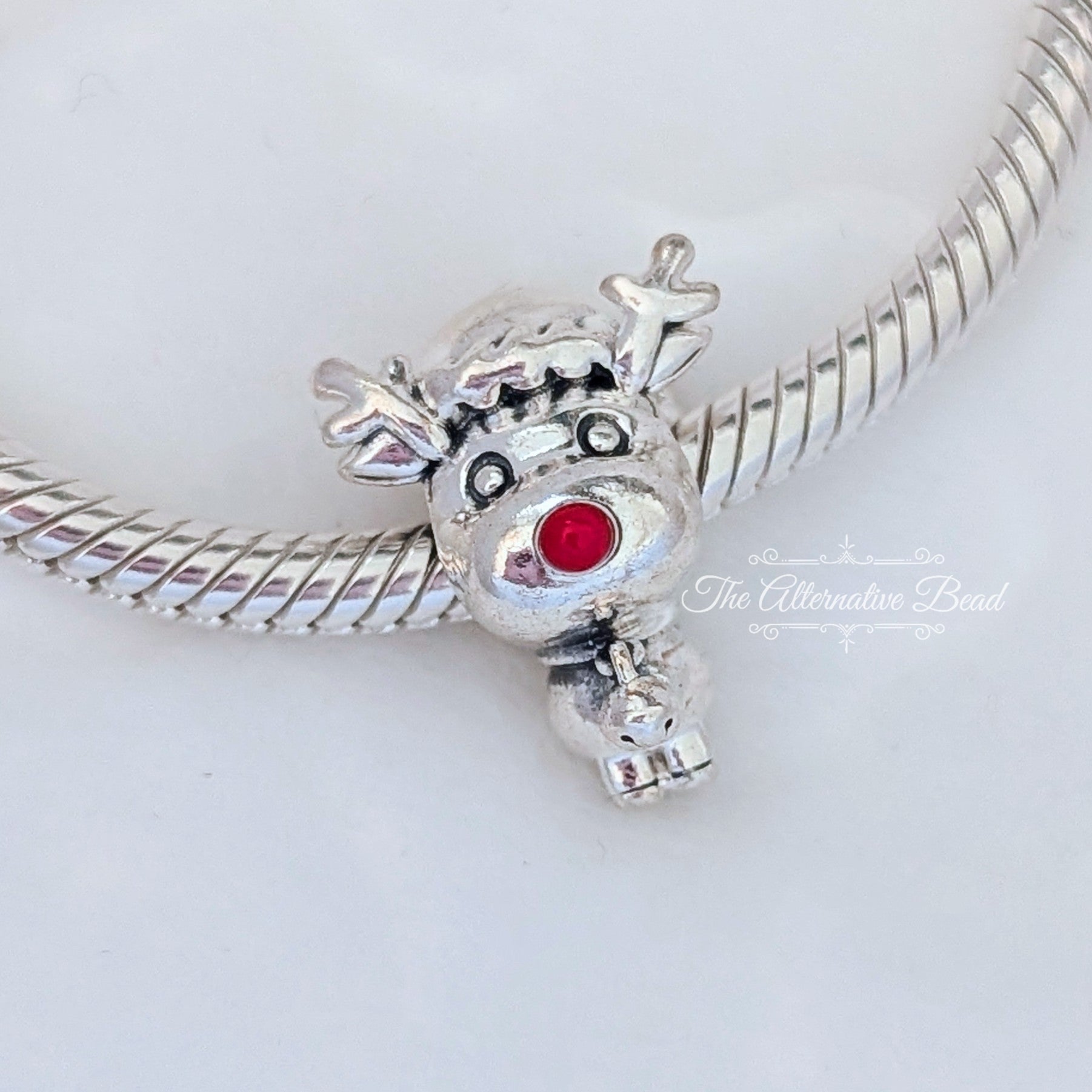 Pandora Red Nose Reindeer (799208C01) silver and red sterling-silver and enamel Bead by The Alternative Bead. Your Jewelry Retailer from Germany
