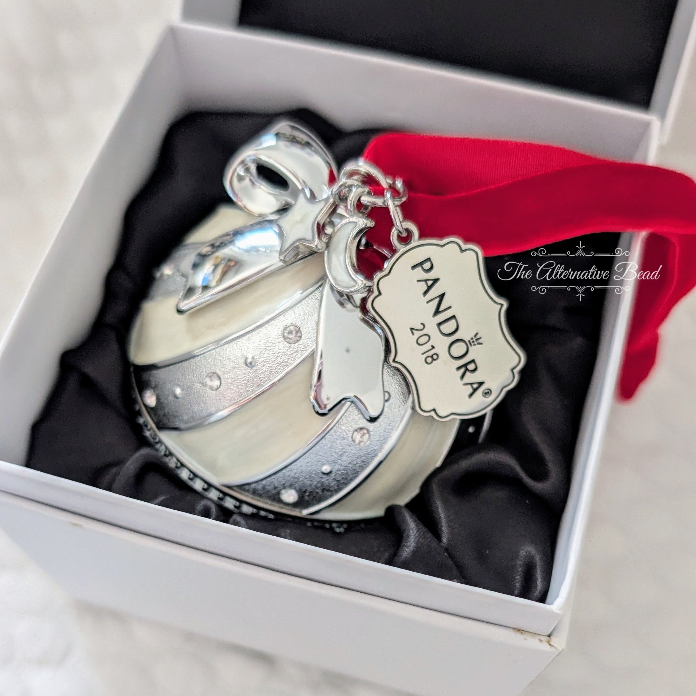 Pandora PANDORA 2018 Exclusive Holiday Charm & Ornament - Inspired by the Radio City Rockettes (B800998) silver and white sterling-silver and enamel Bead by The Alternative Bead. Your Jewelry Retailer from Germany
