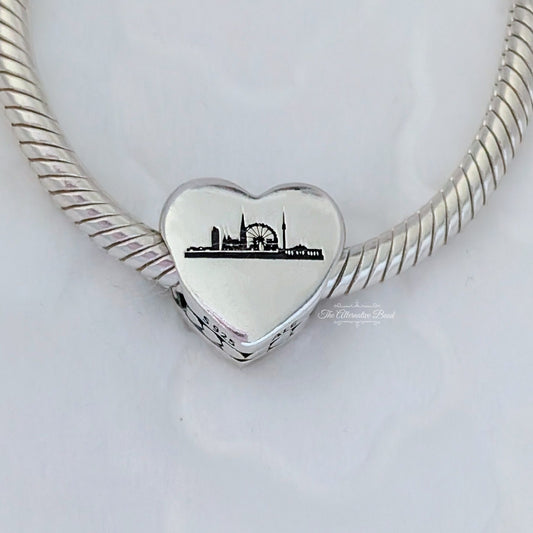 Vienna Skyline Charm