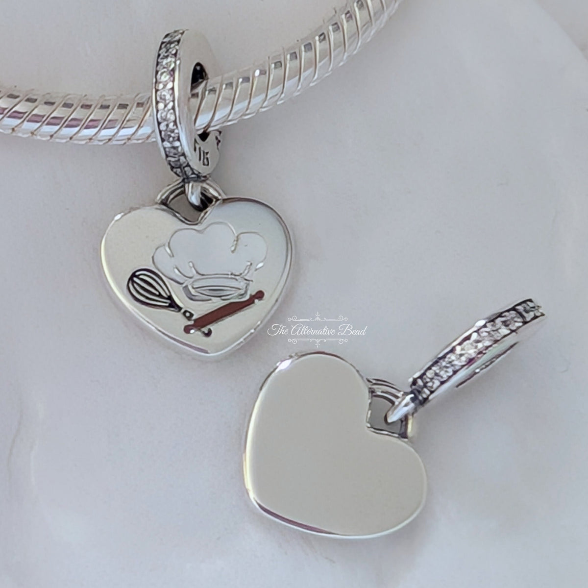 799162c01 Pandora Baking Tools Heart Dangle Charm (793926C01_E002) – The ...