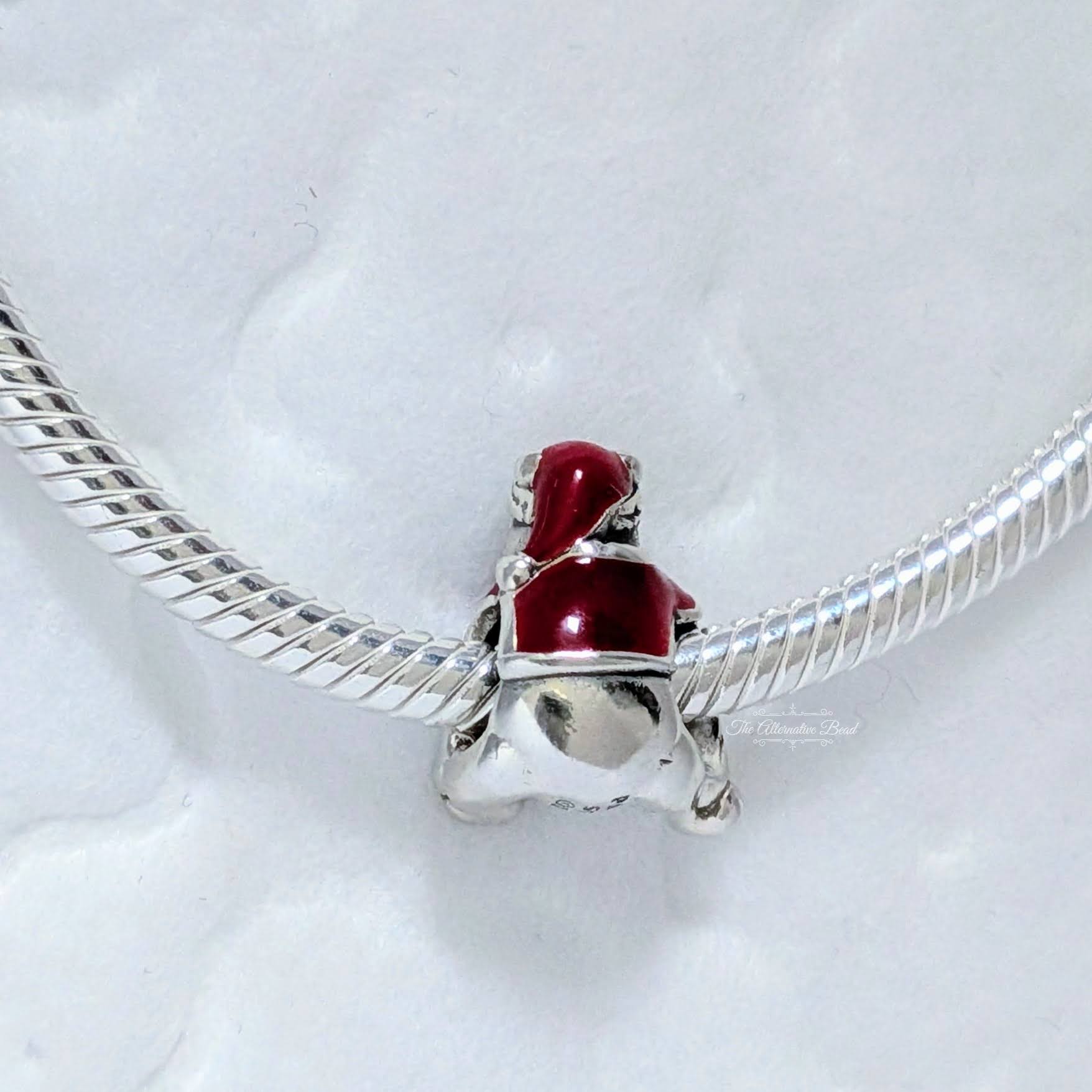 Winnie The Pooh Christmas Charm
