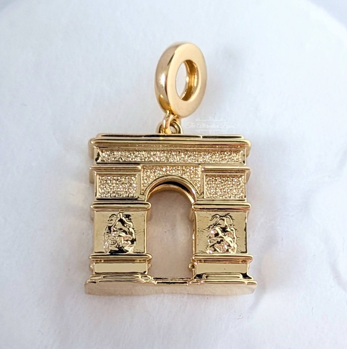 Oversized Arc de Triomphe Dangle Charm