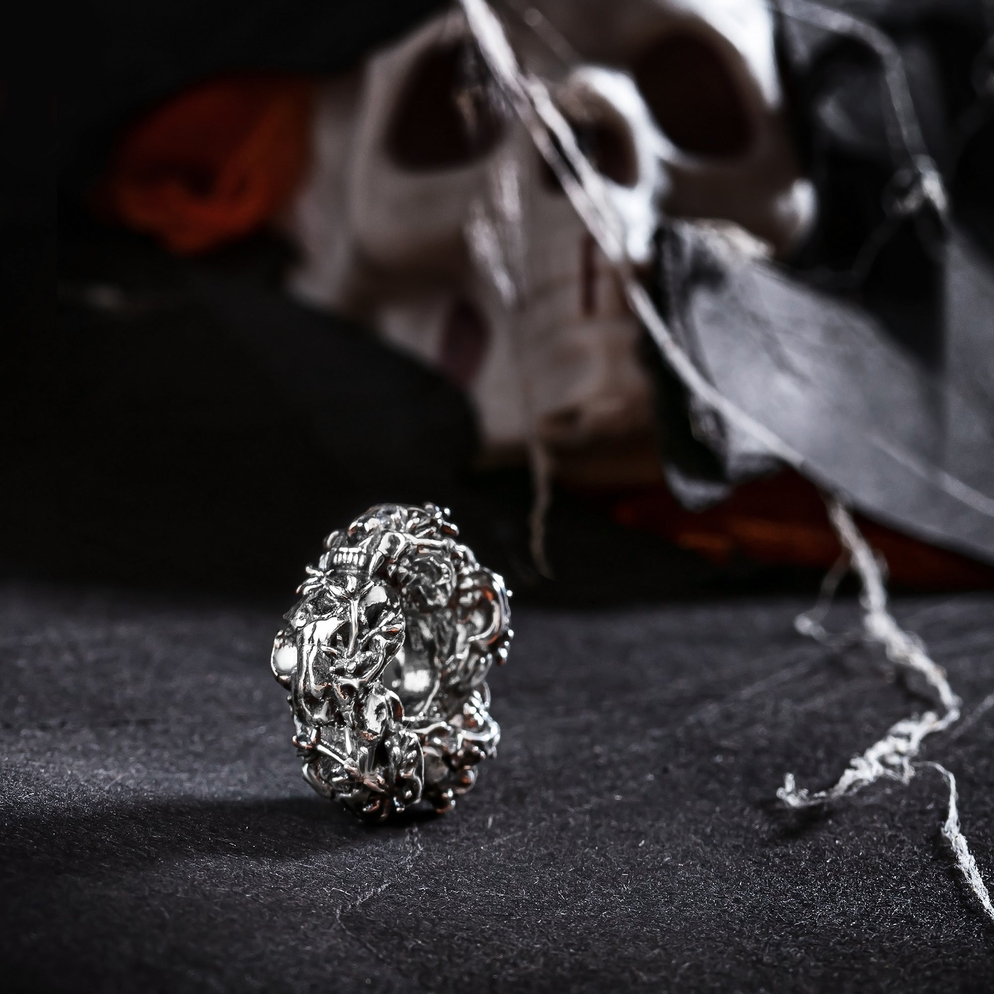 Elfbeads Thyme Skulls silver sterling-silver Bead by The Alternative Bead. Your official Elfbeads Retailer from Germany