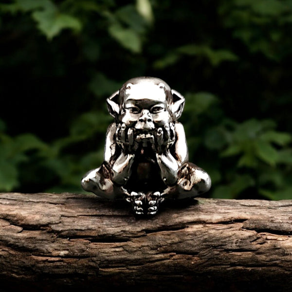 VIP-CHARMS Demon in Thought Charm silver sterling-silver Bead by The Alternative Bead. Your official VIP-CHARMS Retailer from Germany