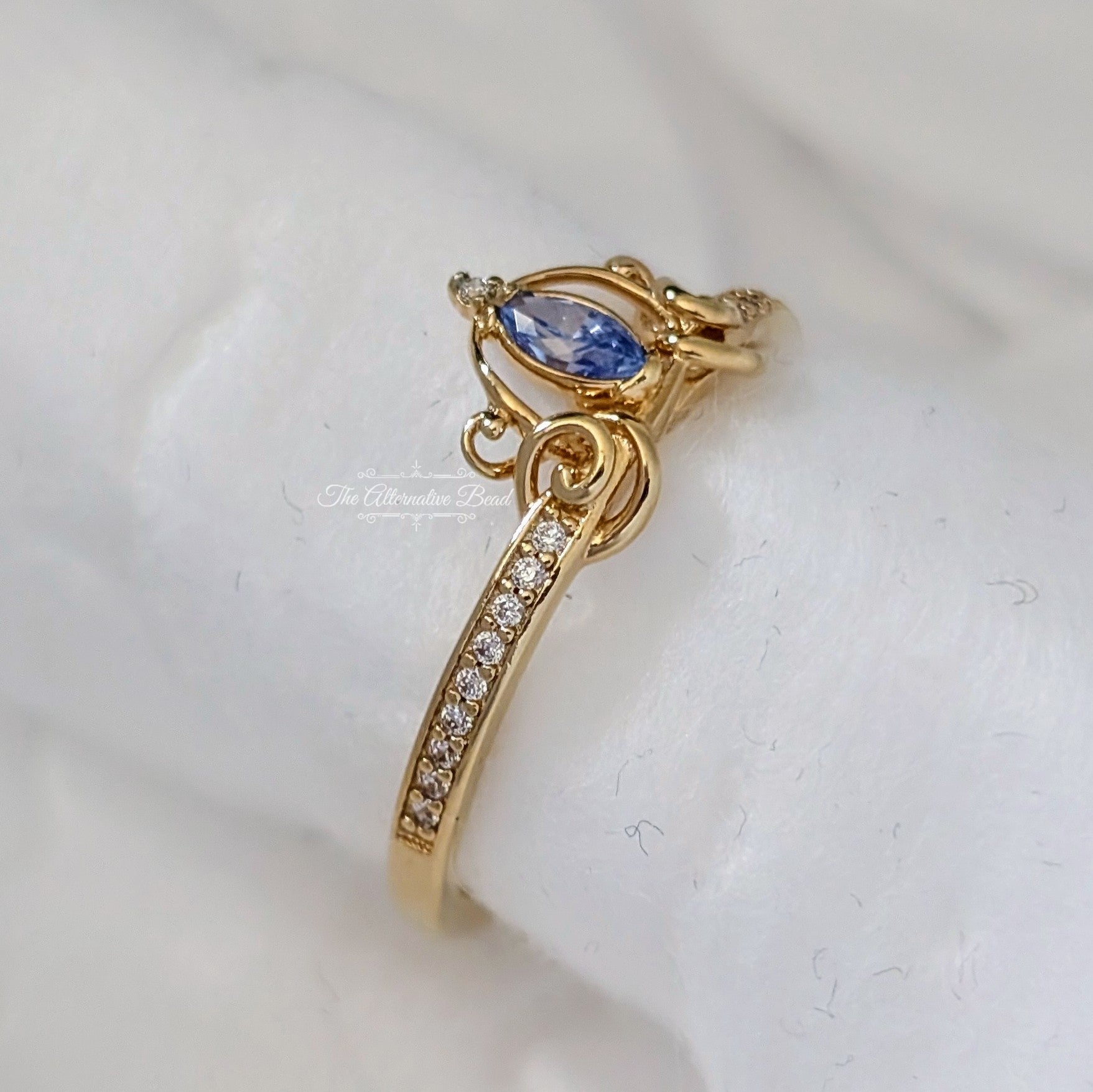 Disney x Pandora Cinderella's Carriage Ring (163059C01) gold and blue gold Ring by The Alternative Bead. Your Jewelry Retailer from Germany
