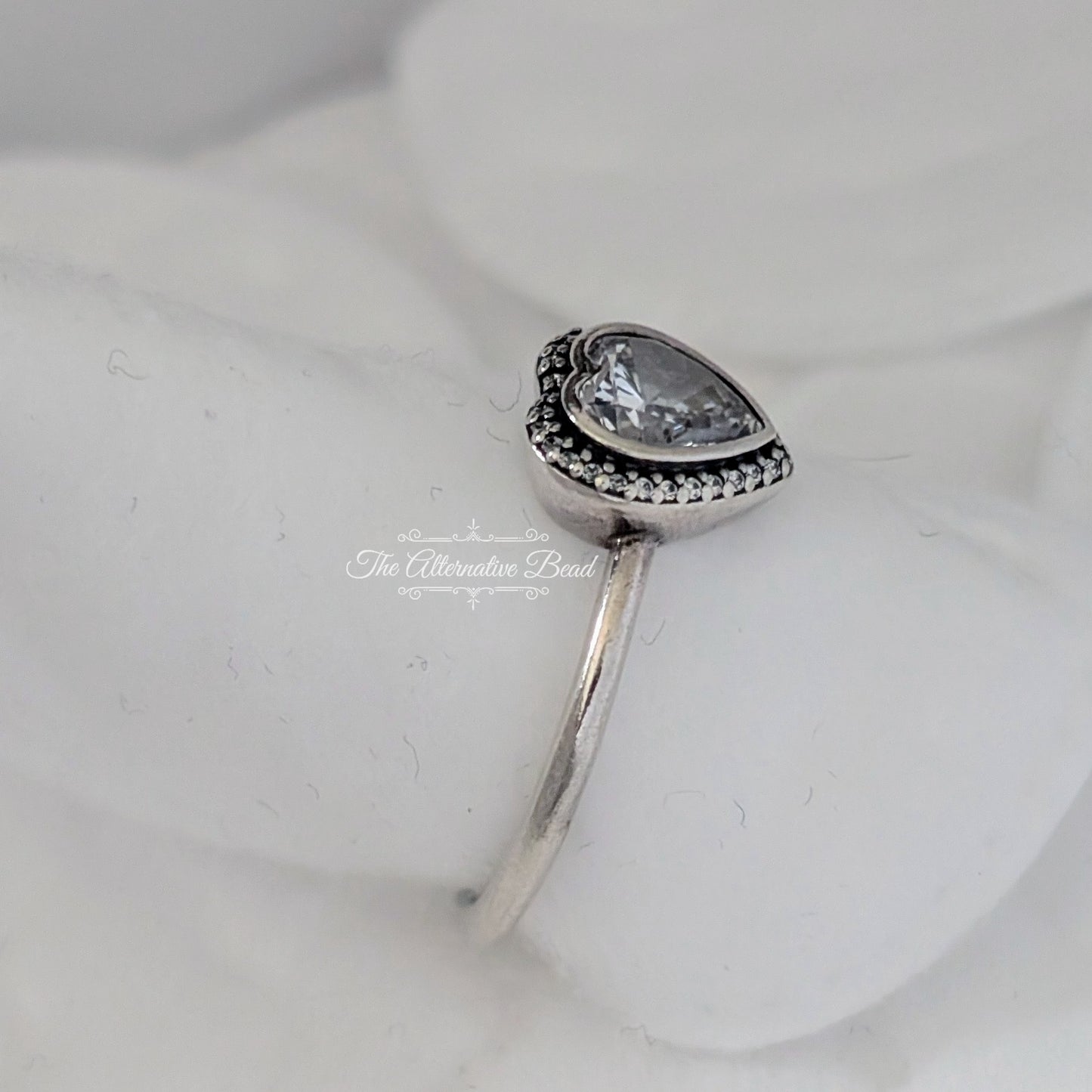 Sparkling Love Heart Halo Ring