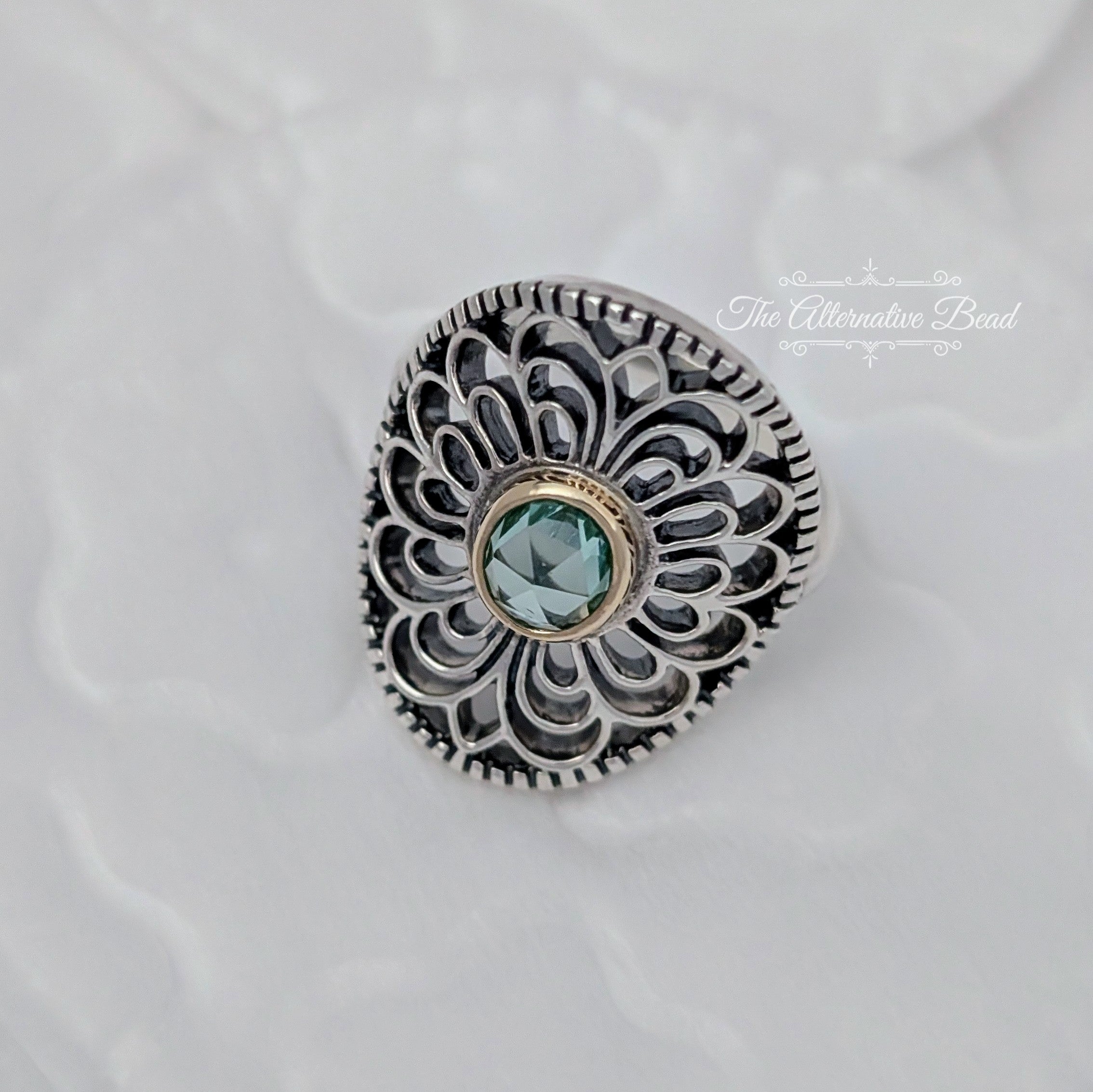 Pandora Silver ring with 14k and green synthetic spinel (190885SSG) silver and gold and green sterling-silver and gold and crystal Ring by The Alternative Bead. Your Jewelry Retailer from Germany