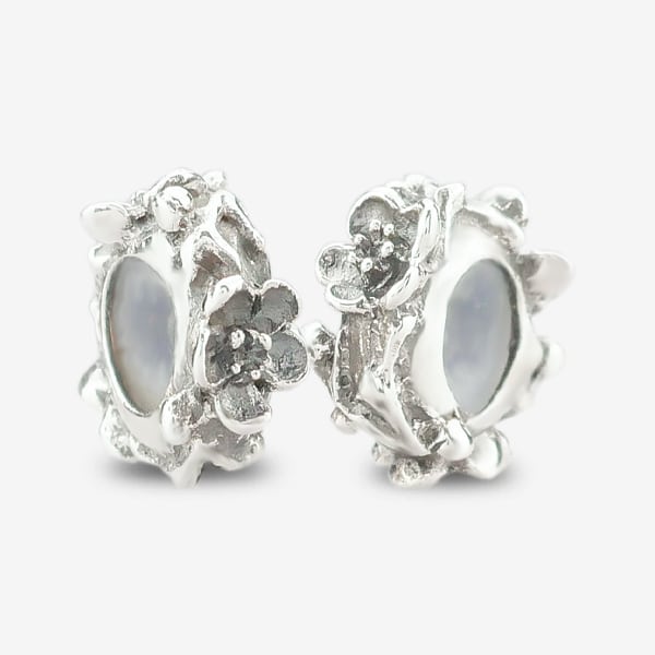 Praan Sakura Blossom Stopper Charms silver sterling-silver Stopper by The Alternative Bead. Your official Praan Retailer from Germany