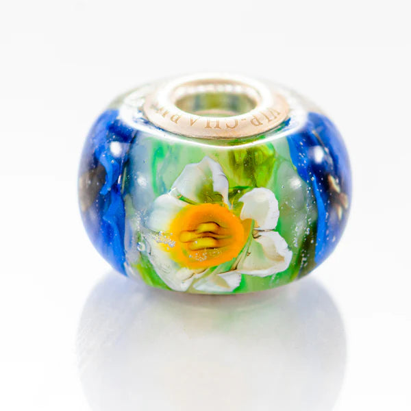 VIP-CHARMS Wonderland Bloom Bead blue glass Bead by The Alternative Bead. Your official VIP-CHARMS Retailer from Germany