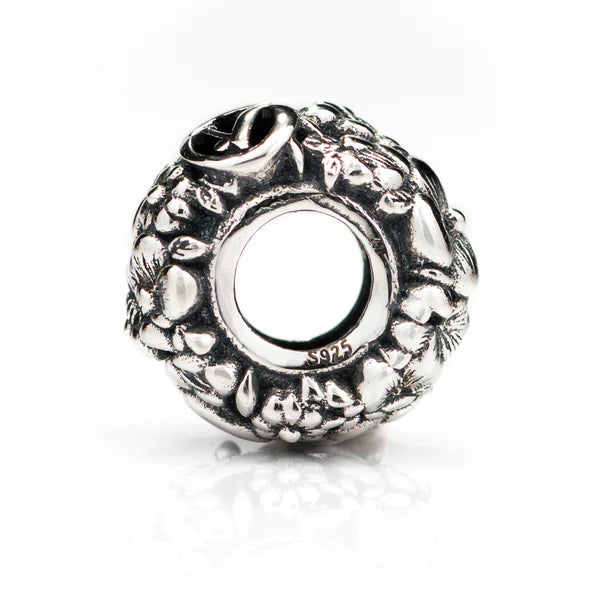 VIP-CHARMS Beautiful Violets Charm silver sterling-silver Bead by The Alternative Bead. Your official VIP-CHARMS Retailer from Germany