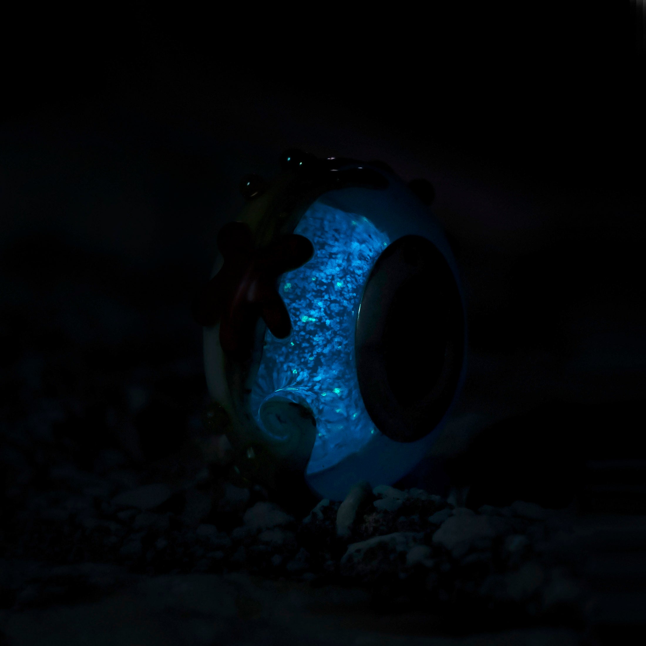 Elfbeads Starfish Shore Starlight blue; white; glow-in-the-dark; red glass Bead by The Alternative Bead. Your official Elfbeads Retailer from Germany