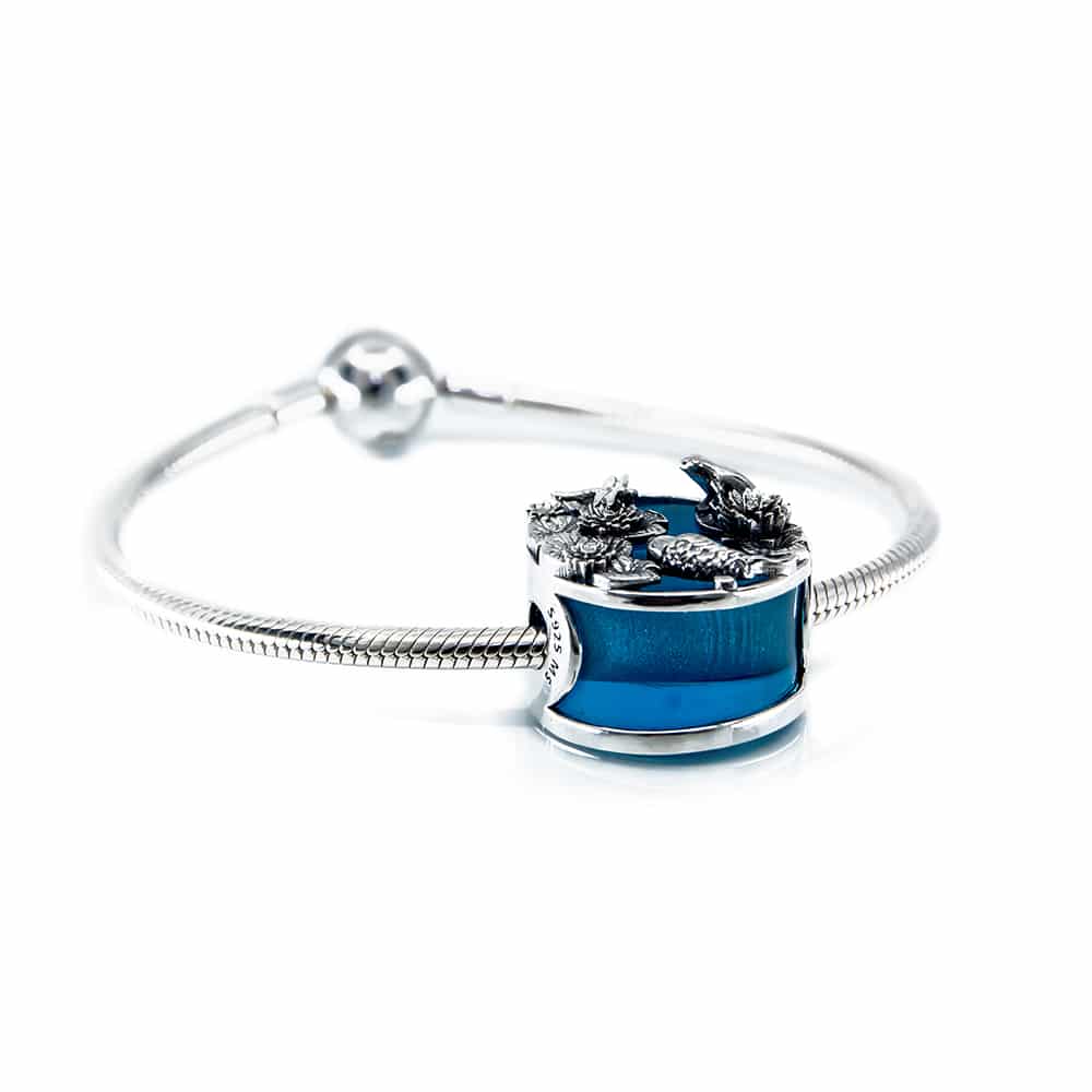 Aurora Charm Summer Serenade Pond - LE Charm silver; blue sterling-silver; glass Bead by The Alternative Bead. Your official Aurora Charm Retailer from Germany