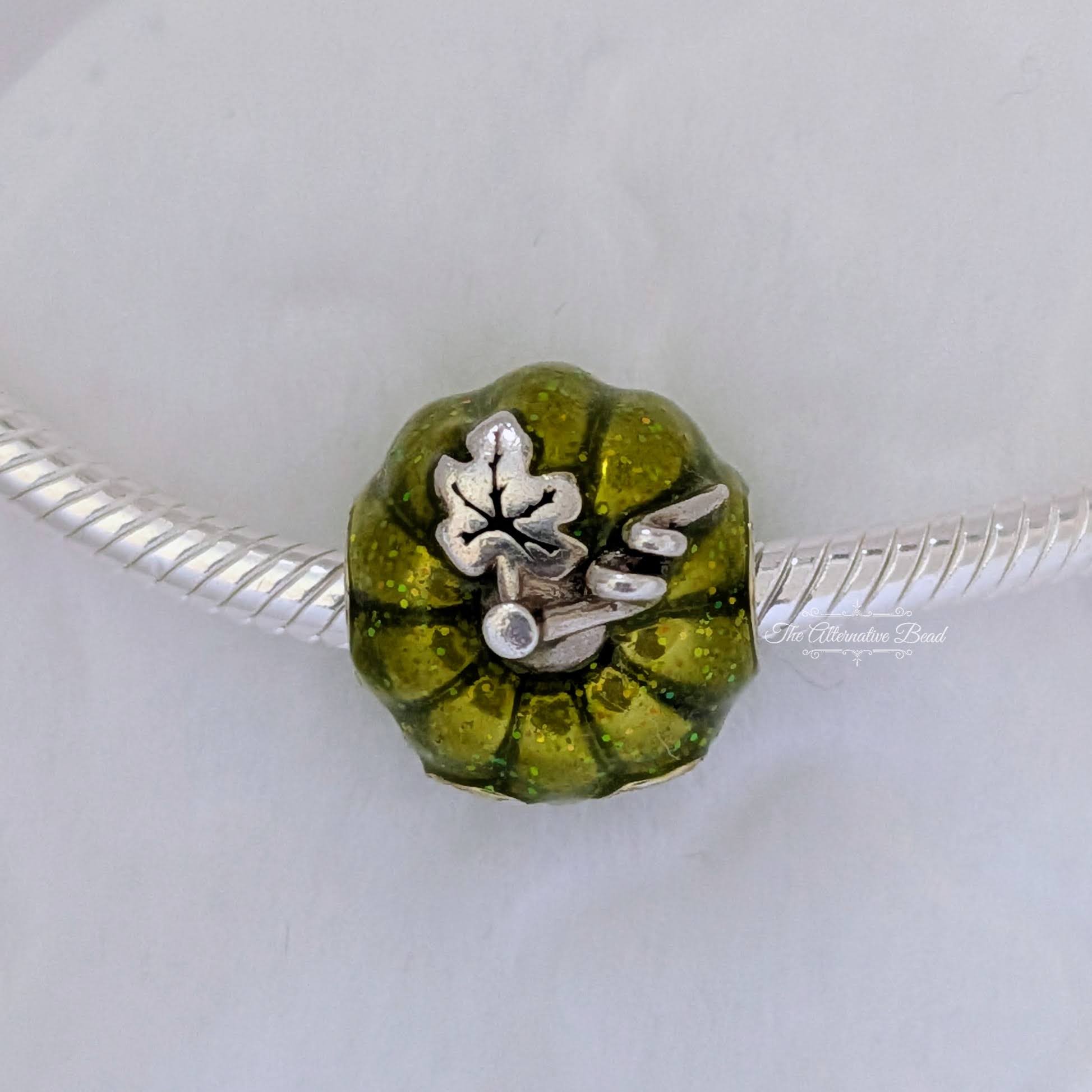 Bella Fascini Halloween Pumpkin Apple