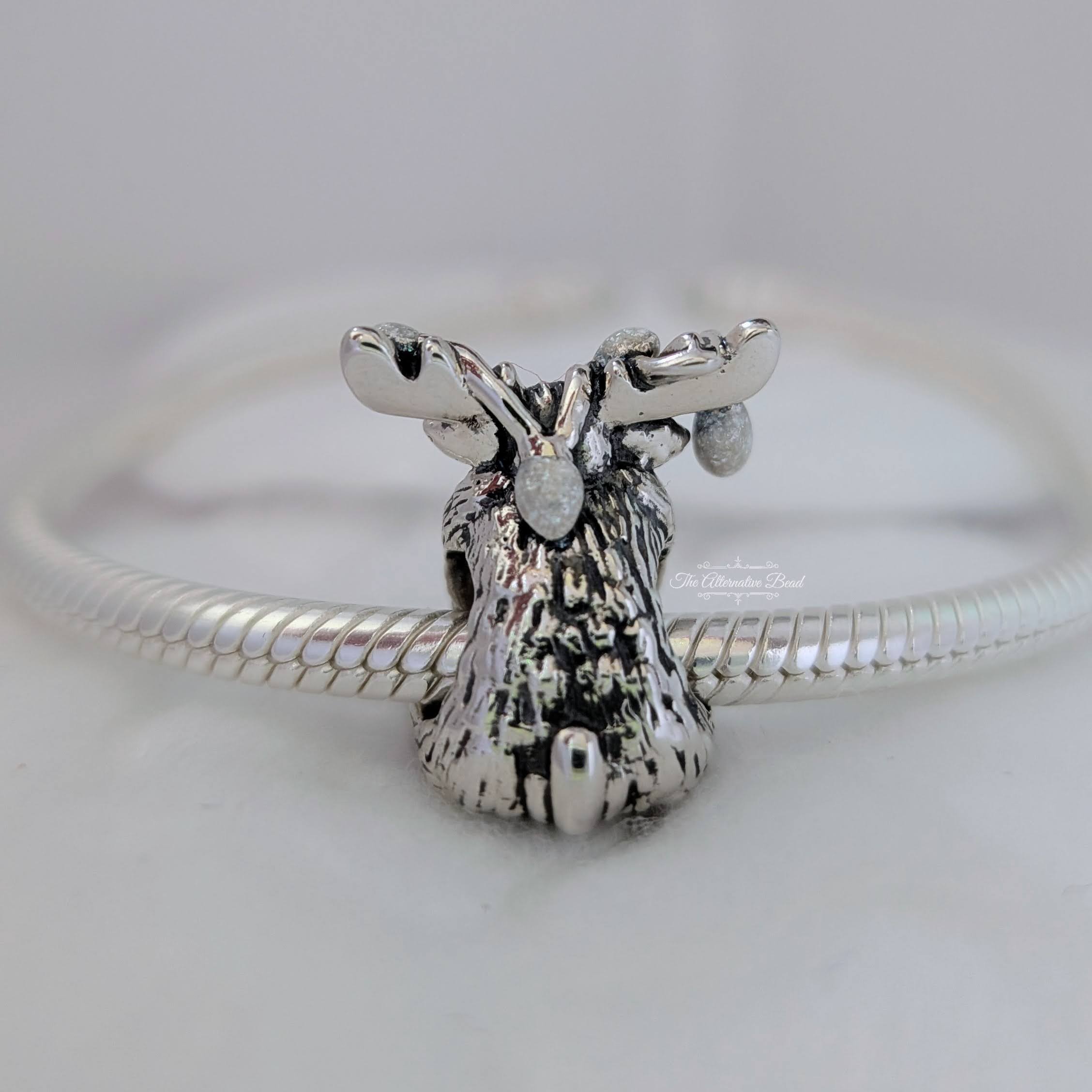 Bella Fascini Christmas Moose Charm white sparkle