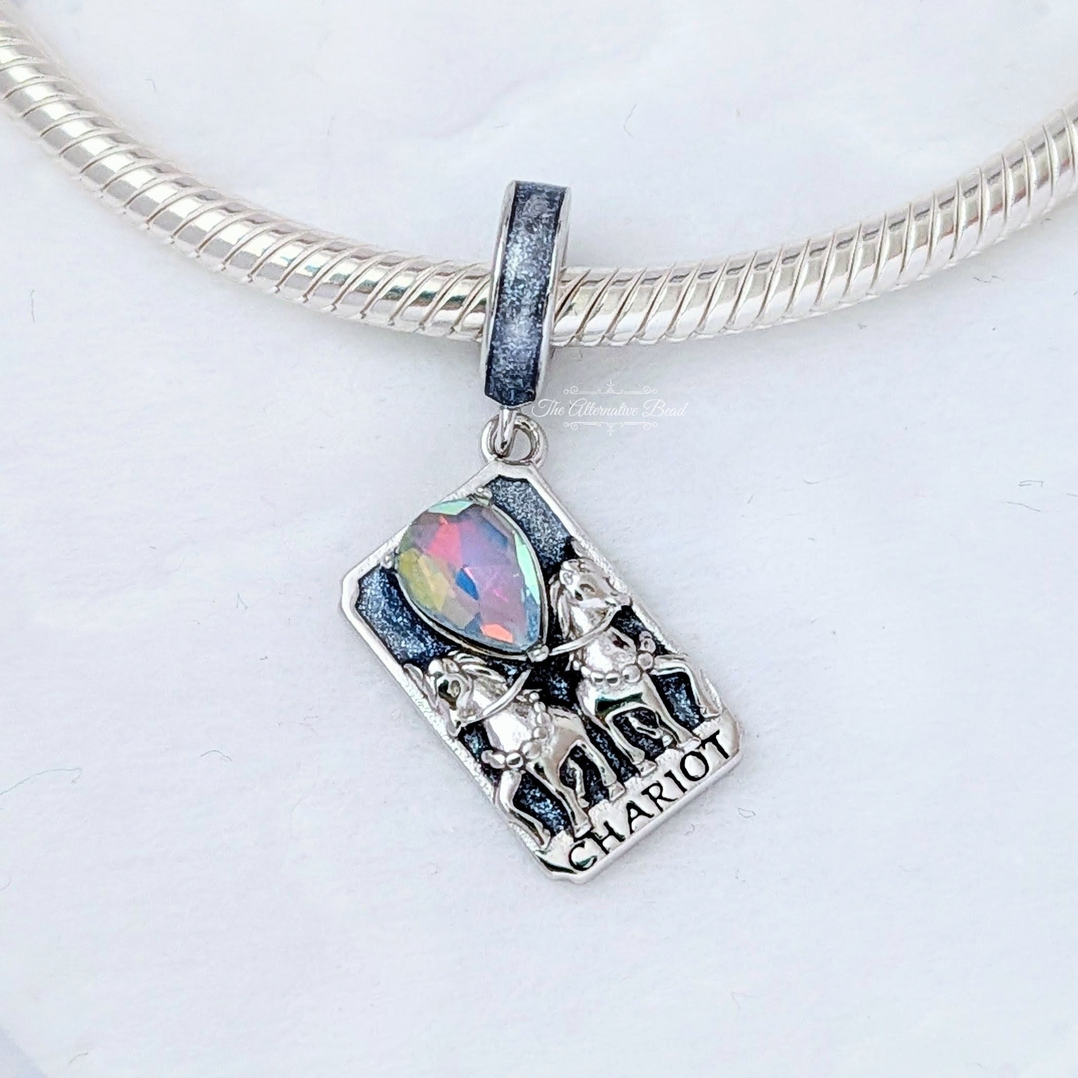 Tarot Card "Chariot" Dangle