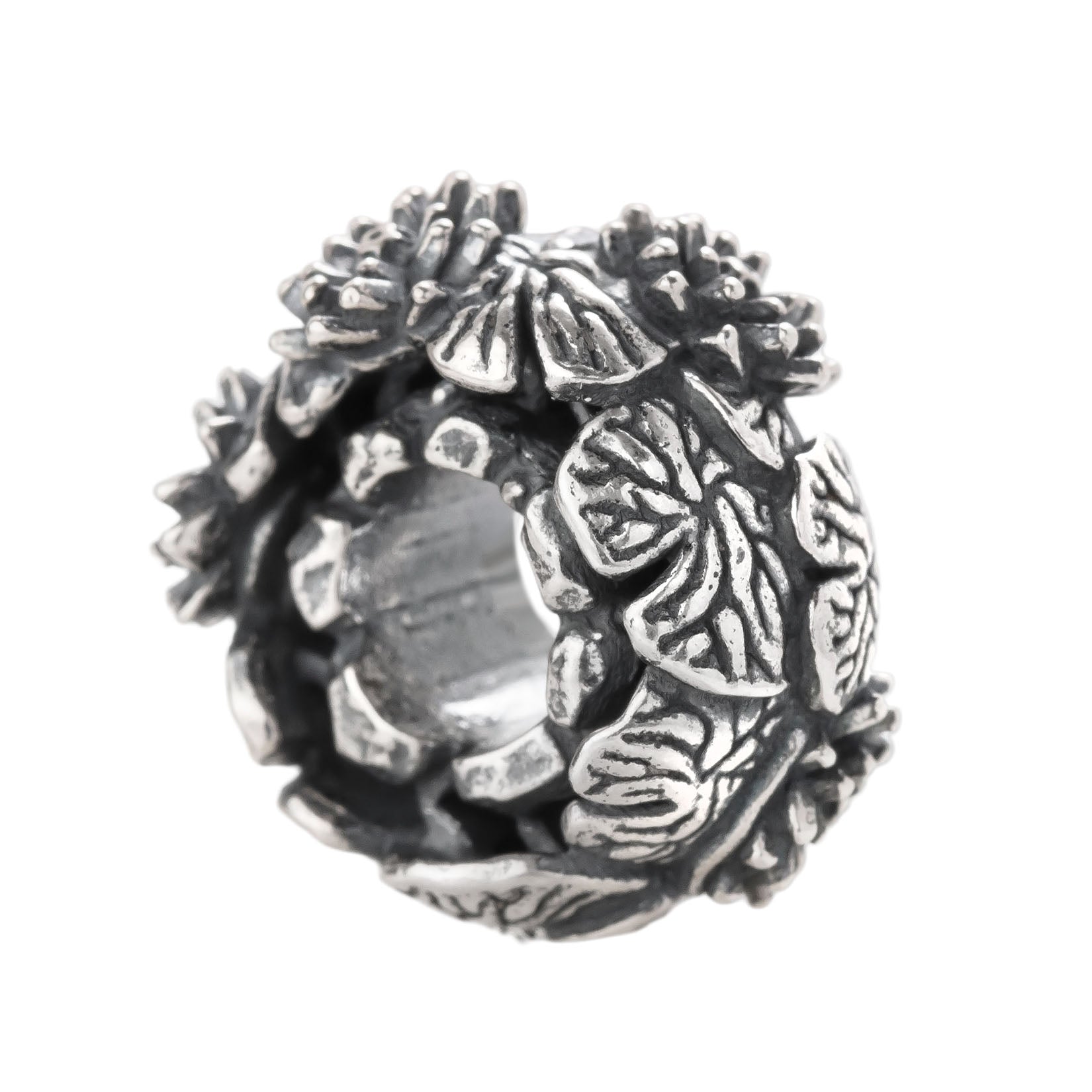 Elfbeads The Secret Pond silver sterling-silver Bead by The Alternative Bead. Your official Elfbeads Retailer from Germany